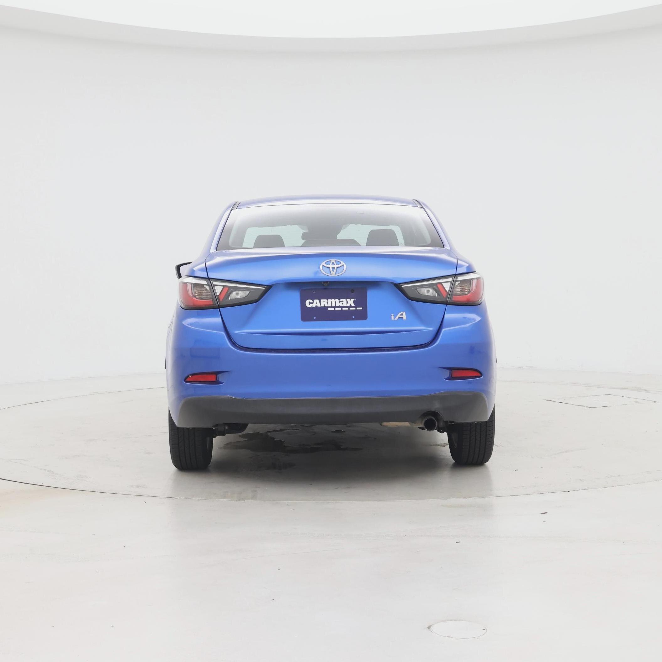 Thumbnail: 2018 Toyota Yaris iA - 6