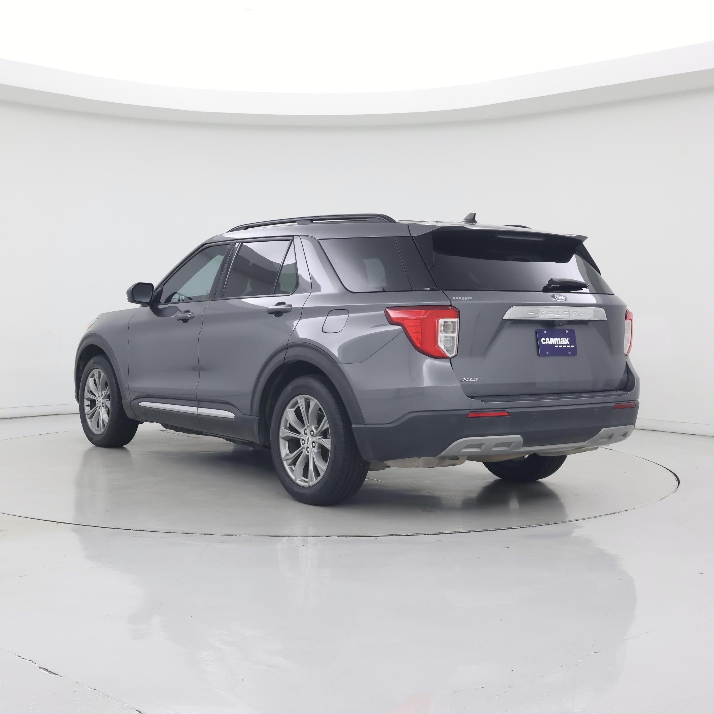 Thumbnail: 2022 Ford Explorer - 2