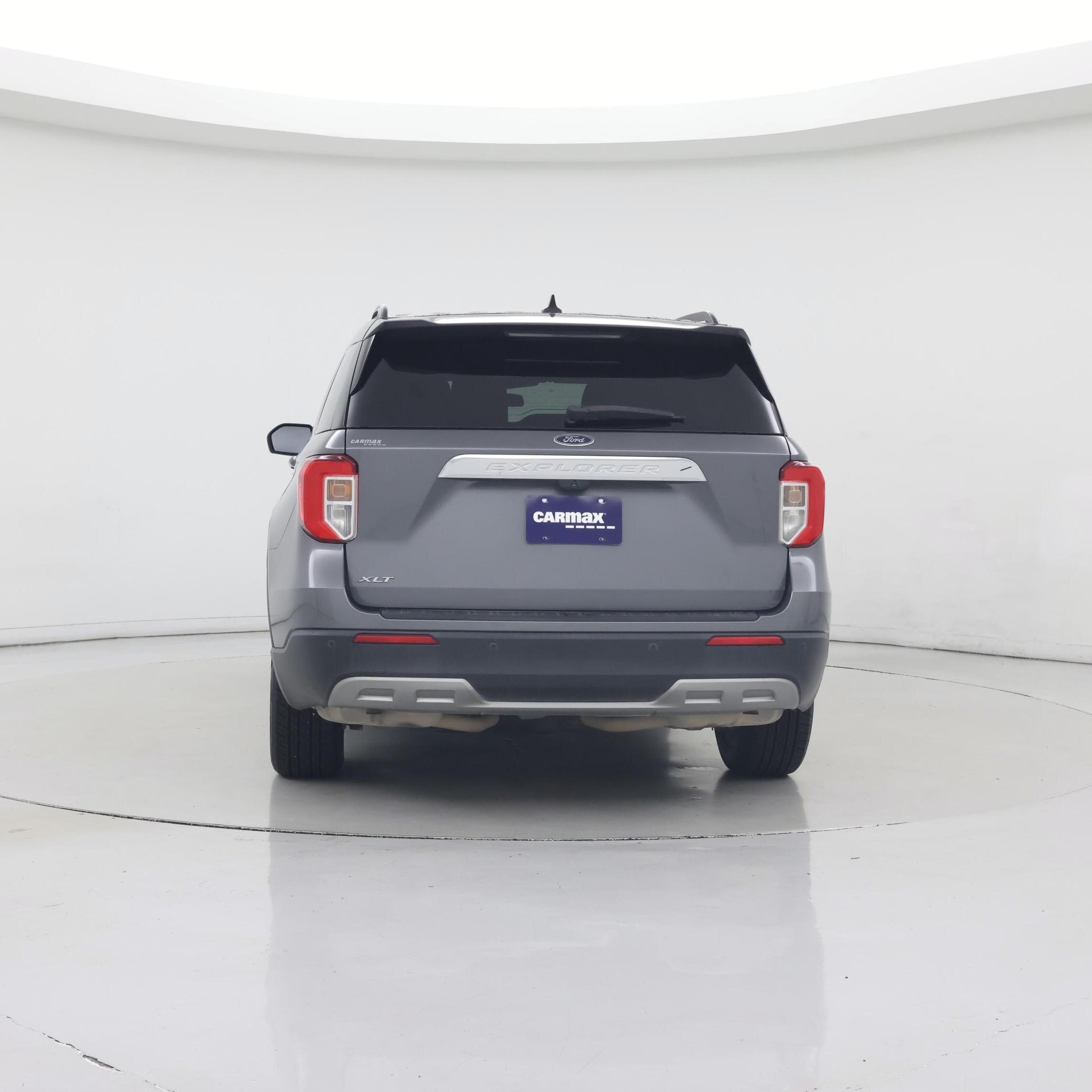 Thumbnail: 2022 Ford Explorer - 6