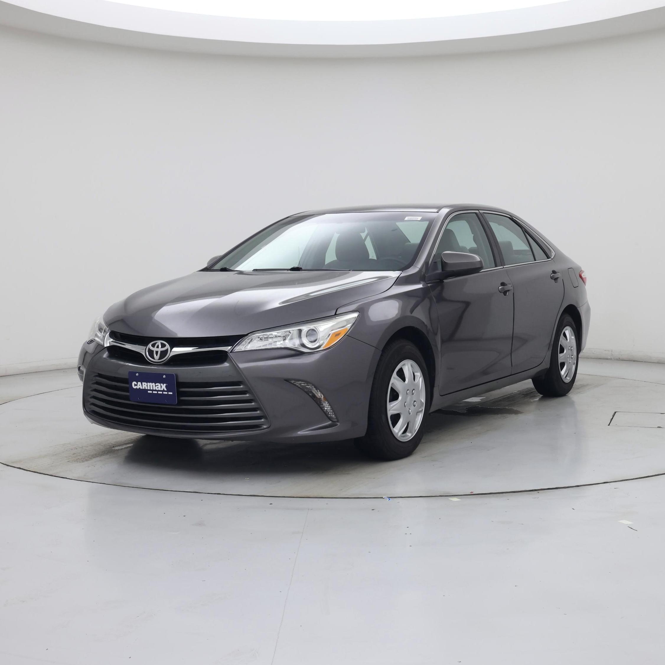 Thumbnail: 2016 Toyota Camry - 4