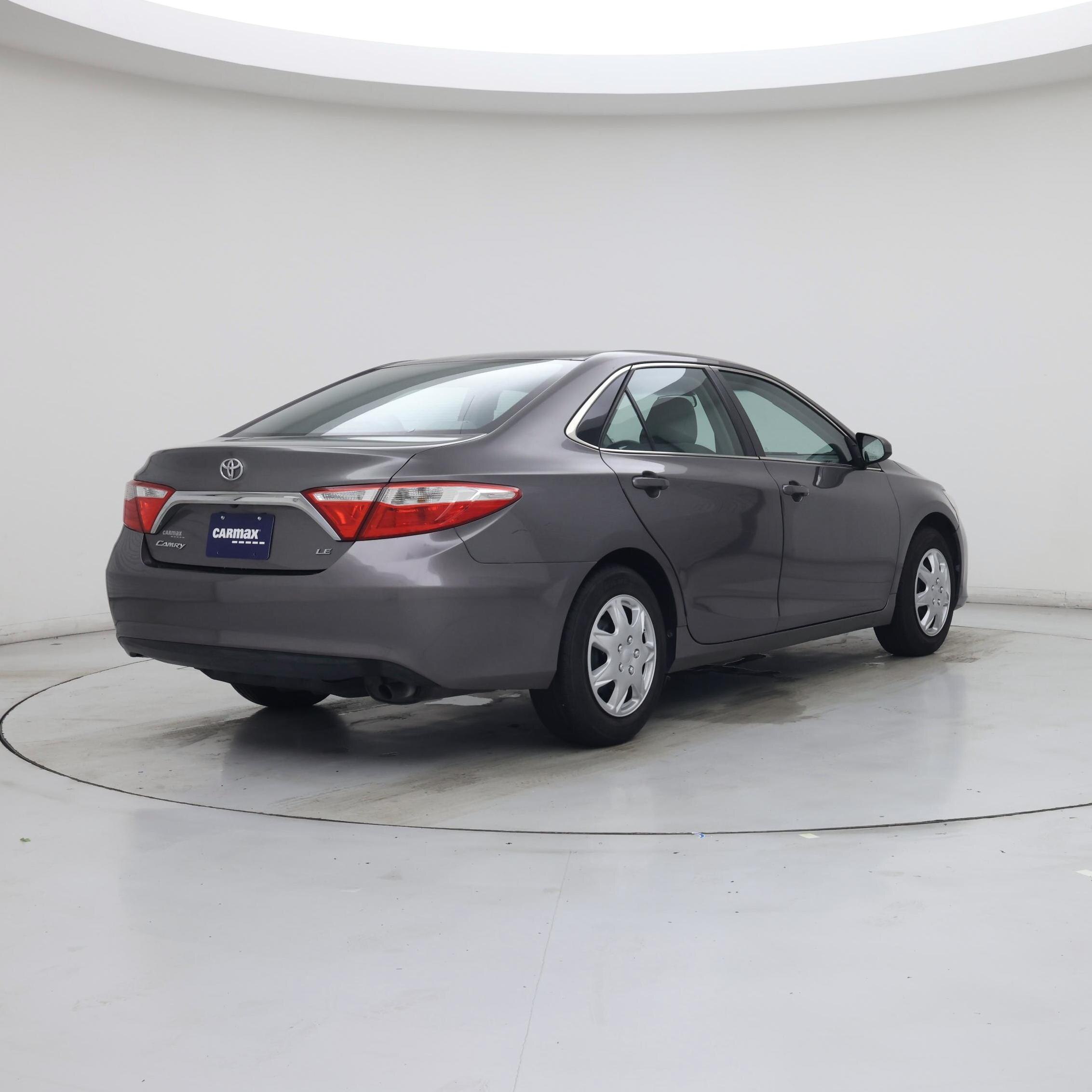 Thumbnail: 2016 Toyota Camry - 8