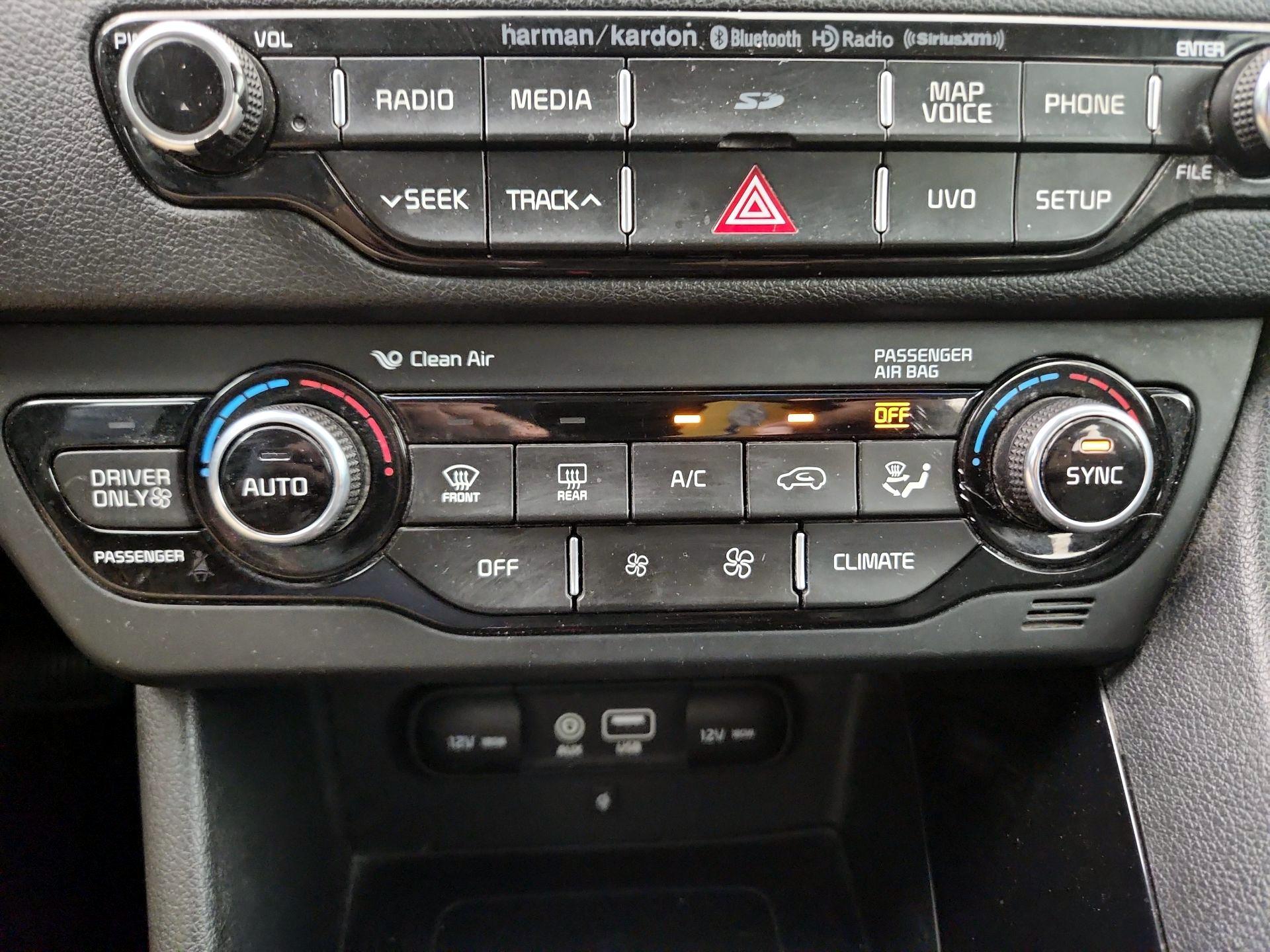 Thumbnail: 2018 Kia Niro - 17