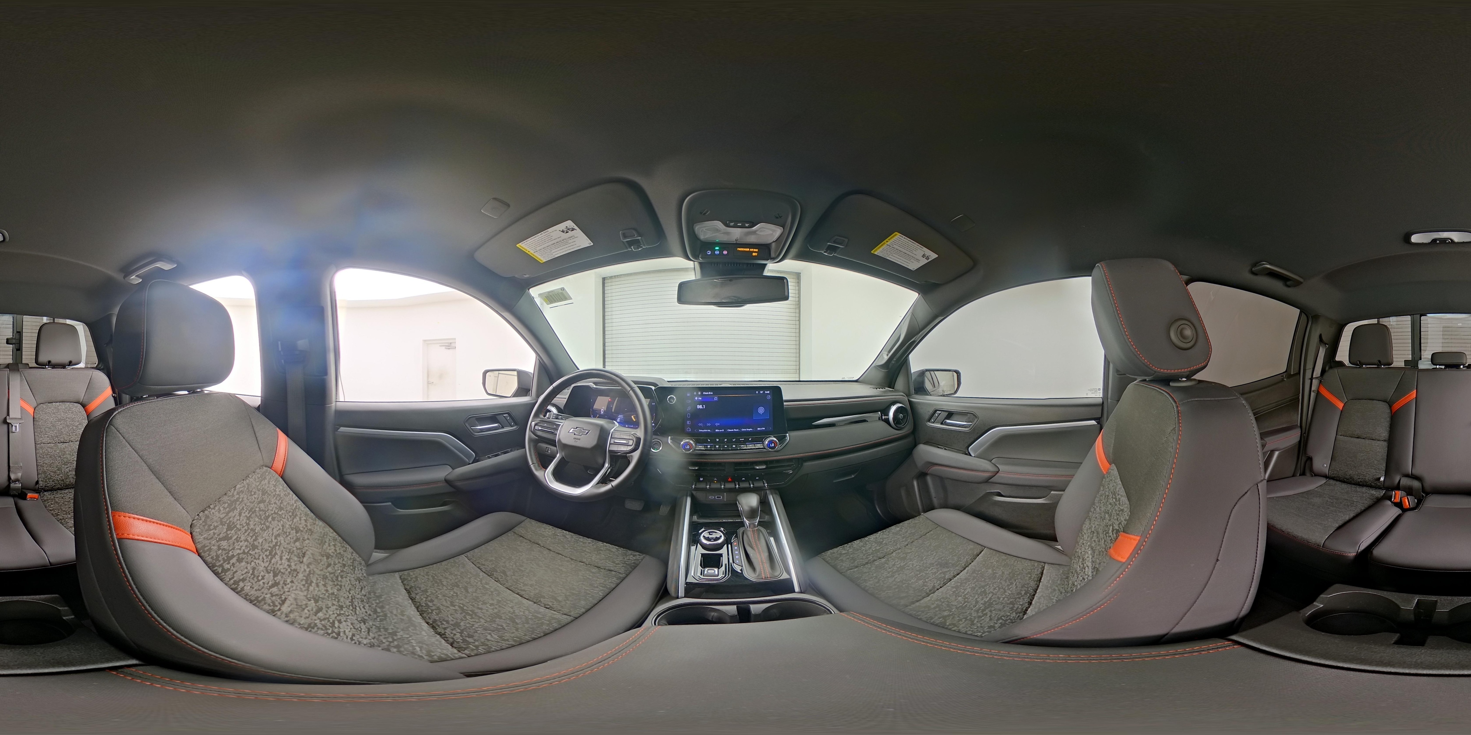 2025 Chevrolet Colorado Z71 - Photo 24