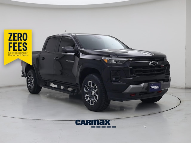 Black 2025 Chevrolet Colorado Z71 Crew Cab 4WD Pickup Truck Four-Wheel Drive Automatic