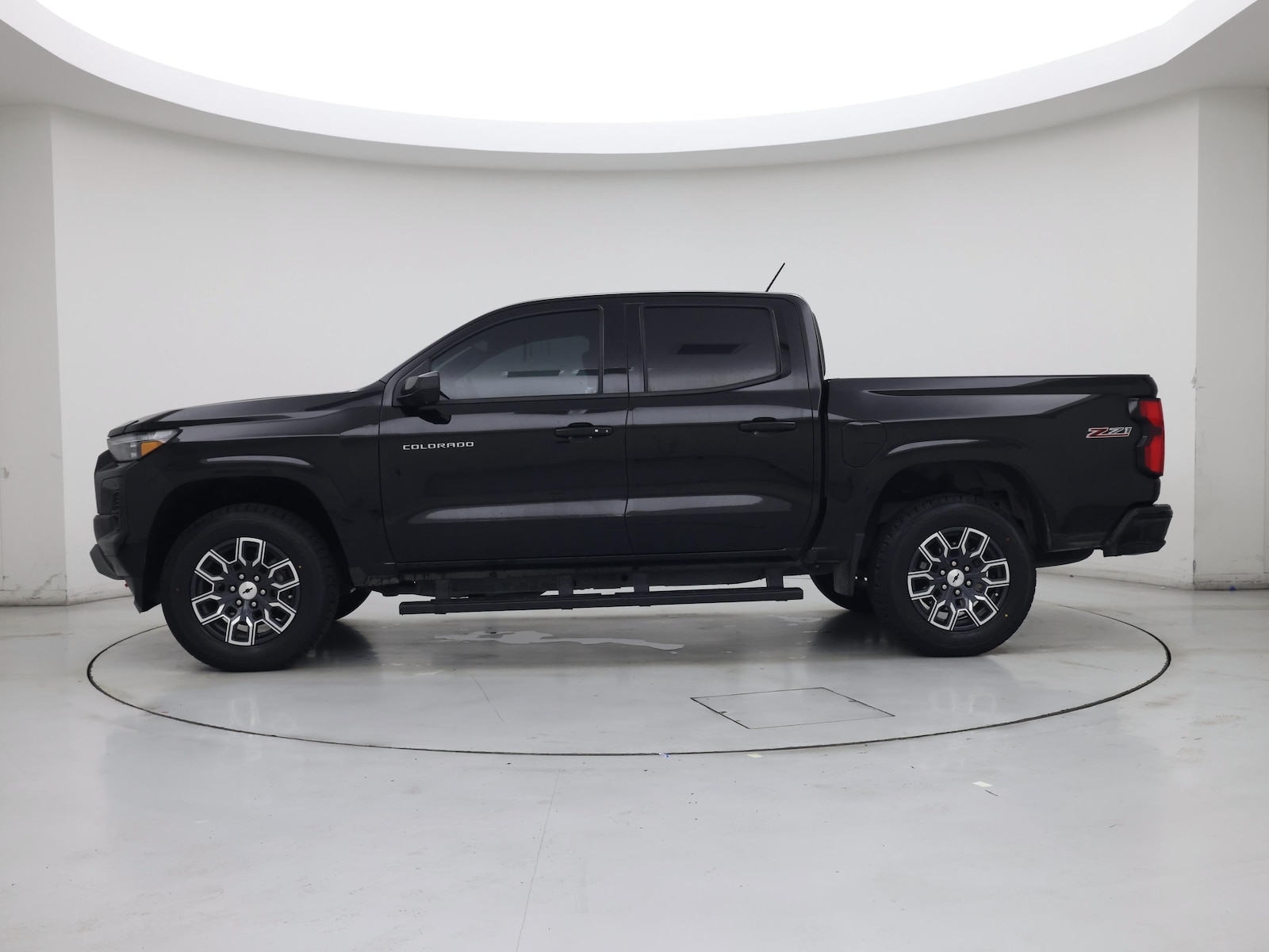2025 Chevrolet Colorado Z71 - Photo 4