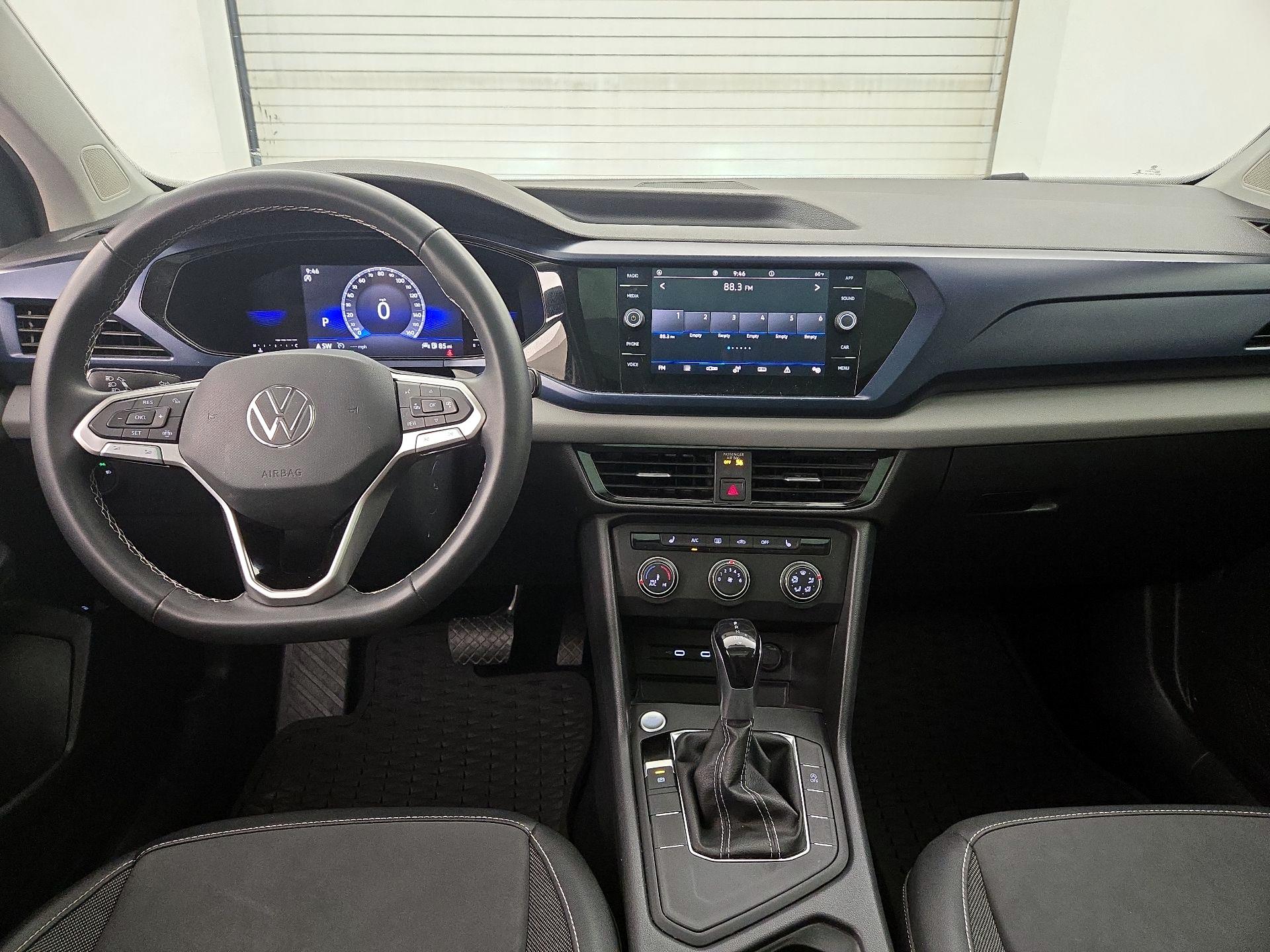 Thumbnail: 2022 Volkswagen Taos - 9