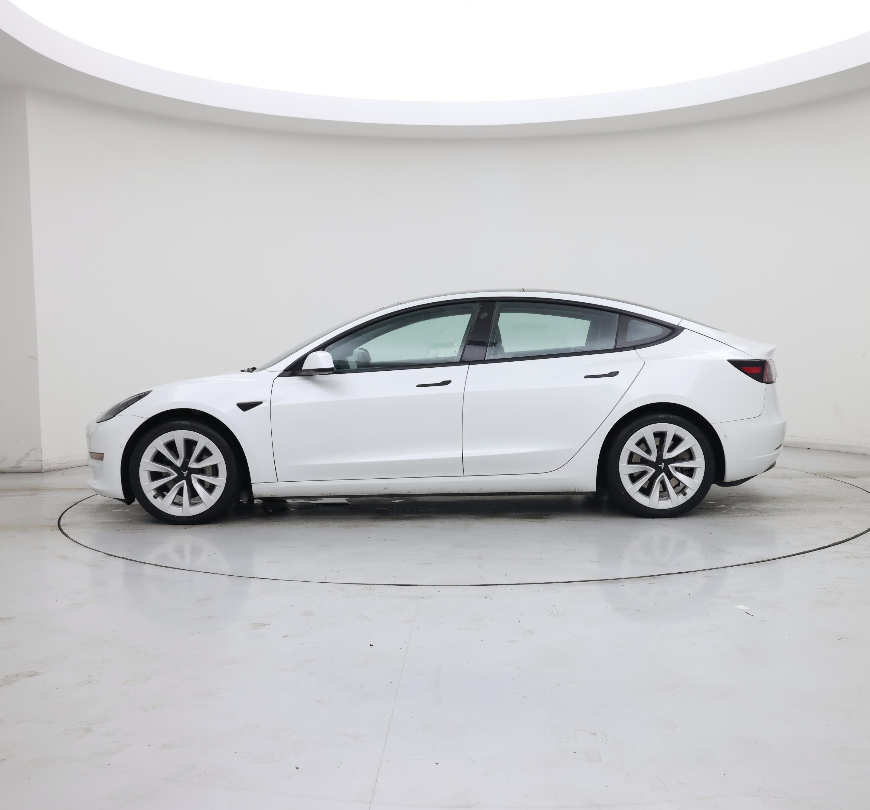 Thumbnail: 2021 Tesla Model 3 - 3