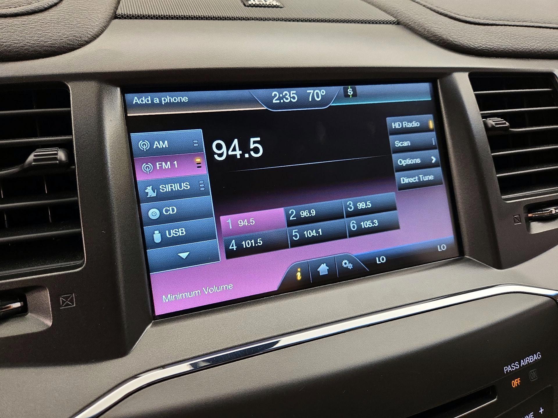 Thumbnail: 2015 Lincoln MKS - 15