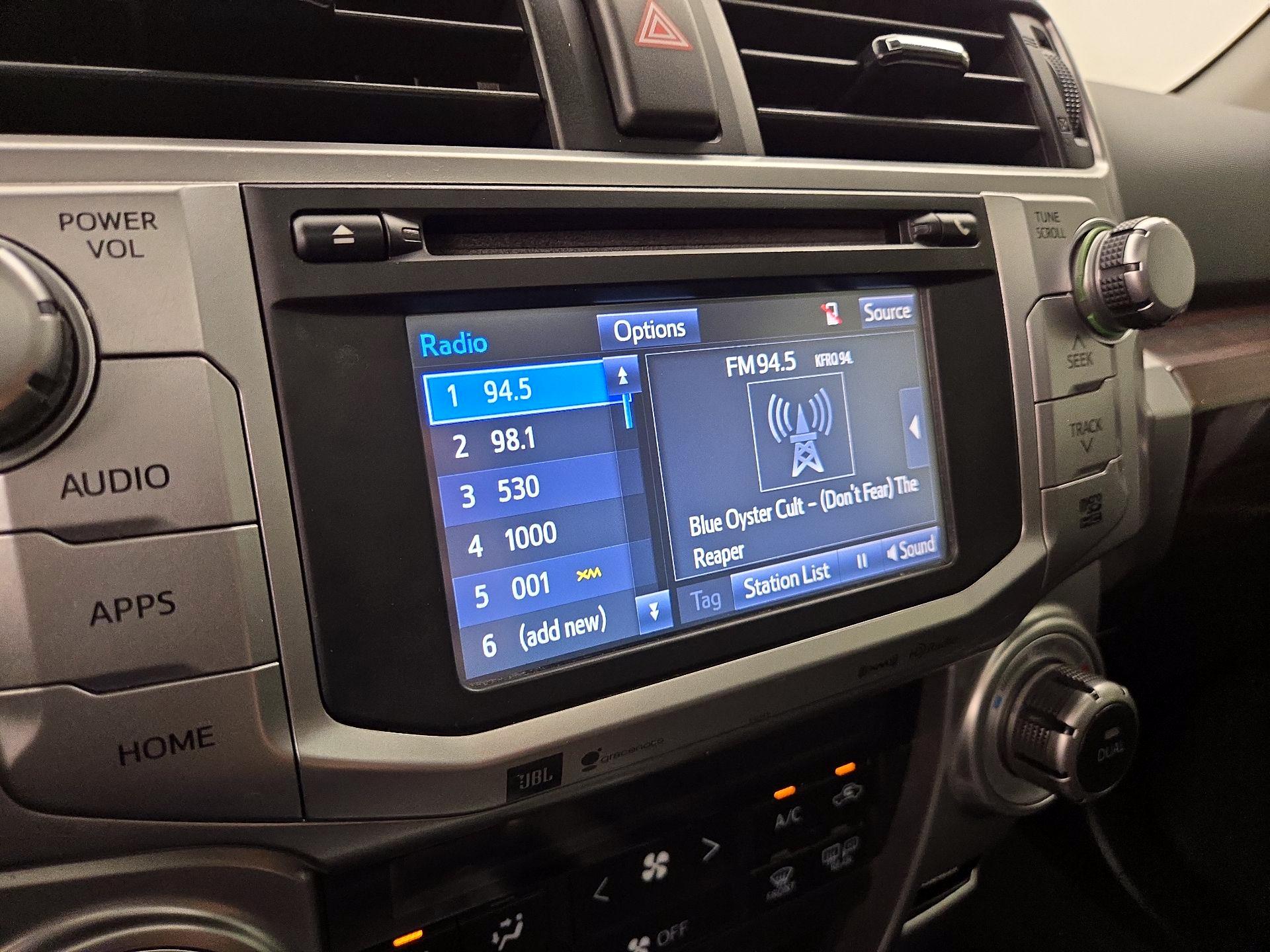 Thumbnail: 2016 Toyota 4Runner - 15