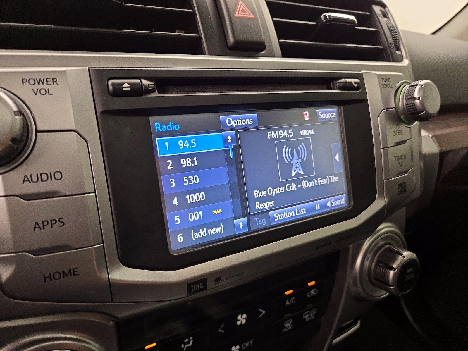 2016 Toyota 4Runner Limited - Photo 17