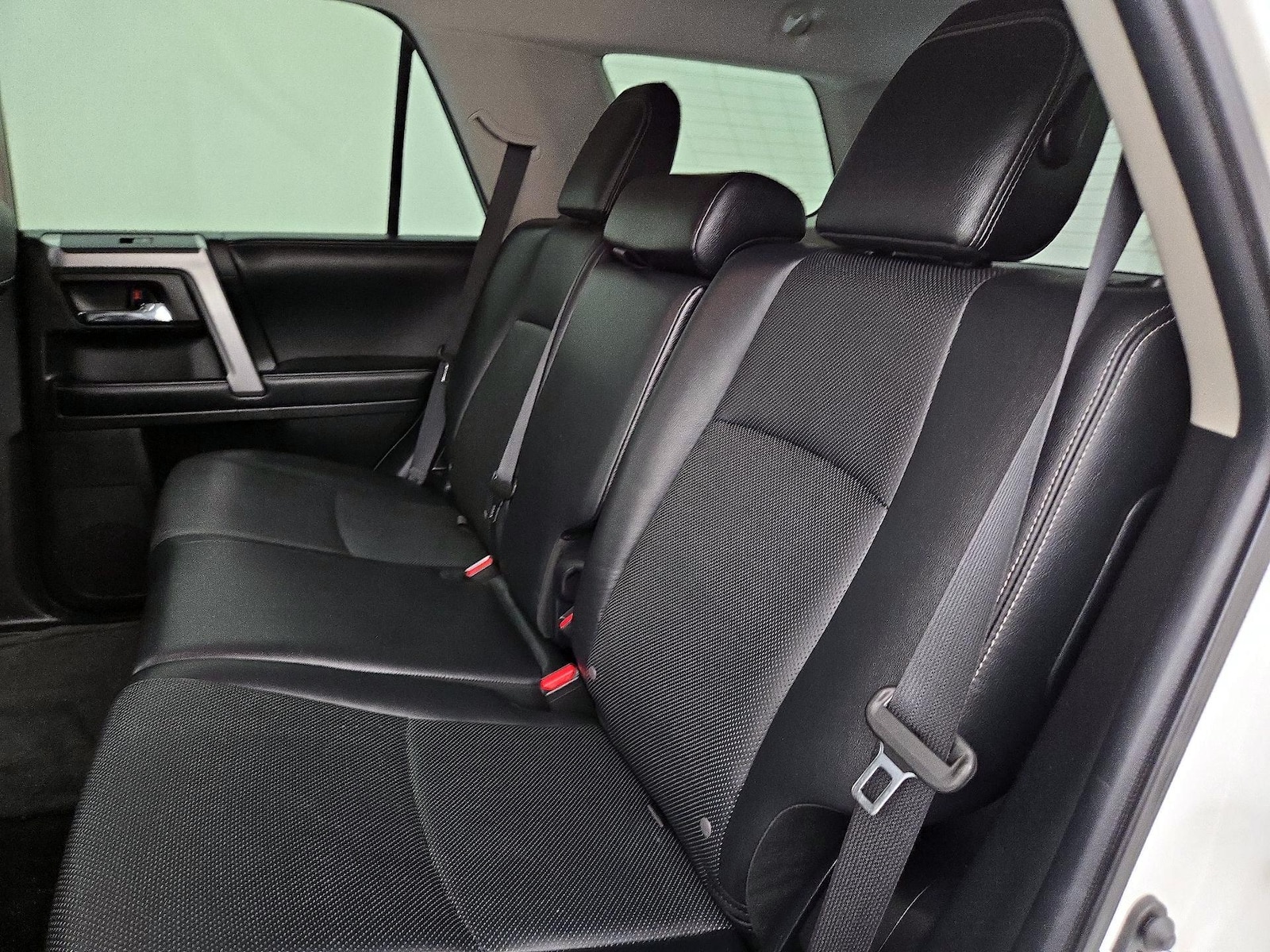 2016 Toyota 4Runner Limited - Photo 22