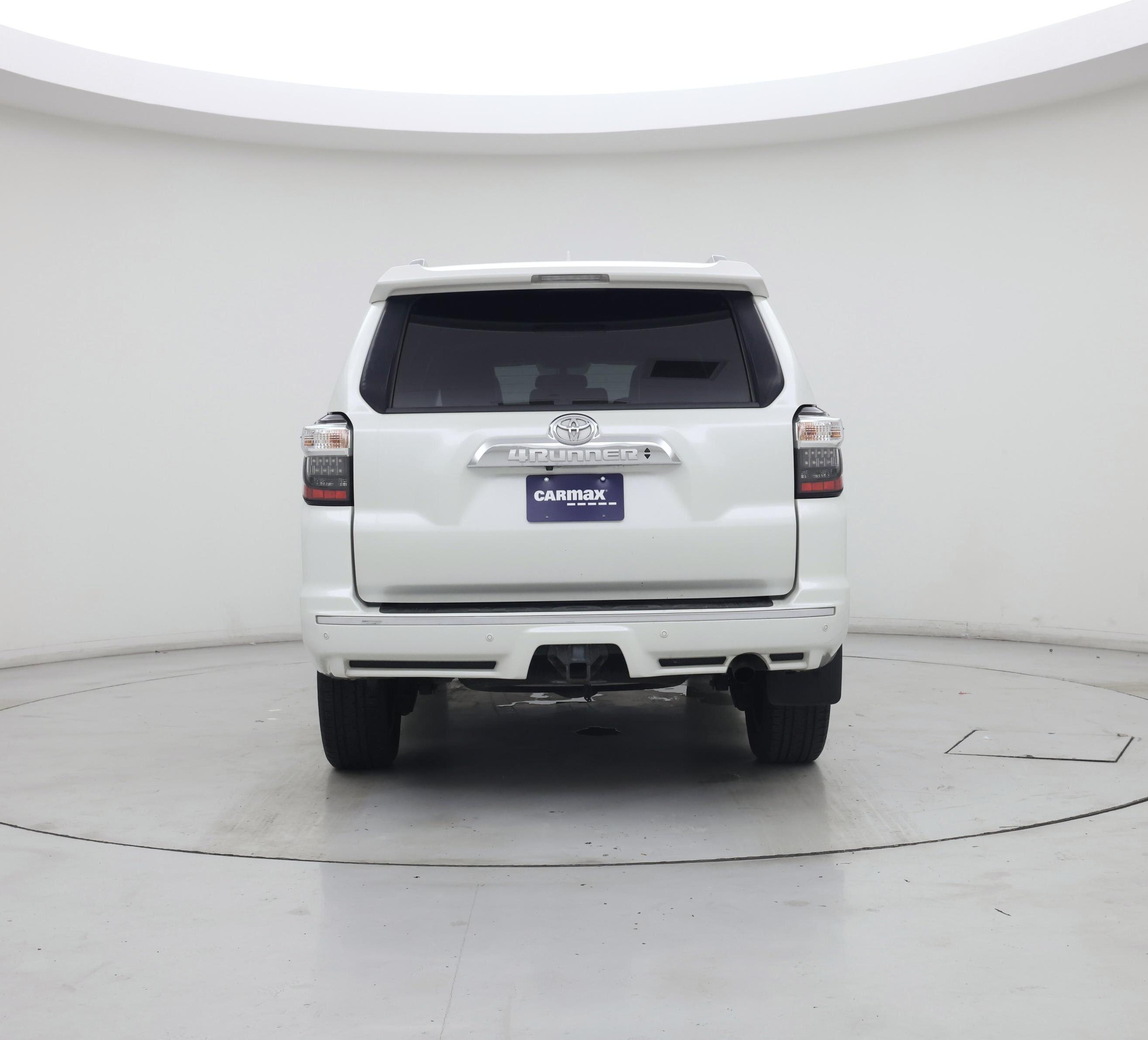 Thumbnail: 2016 Toyota 4Runner - 6