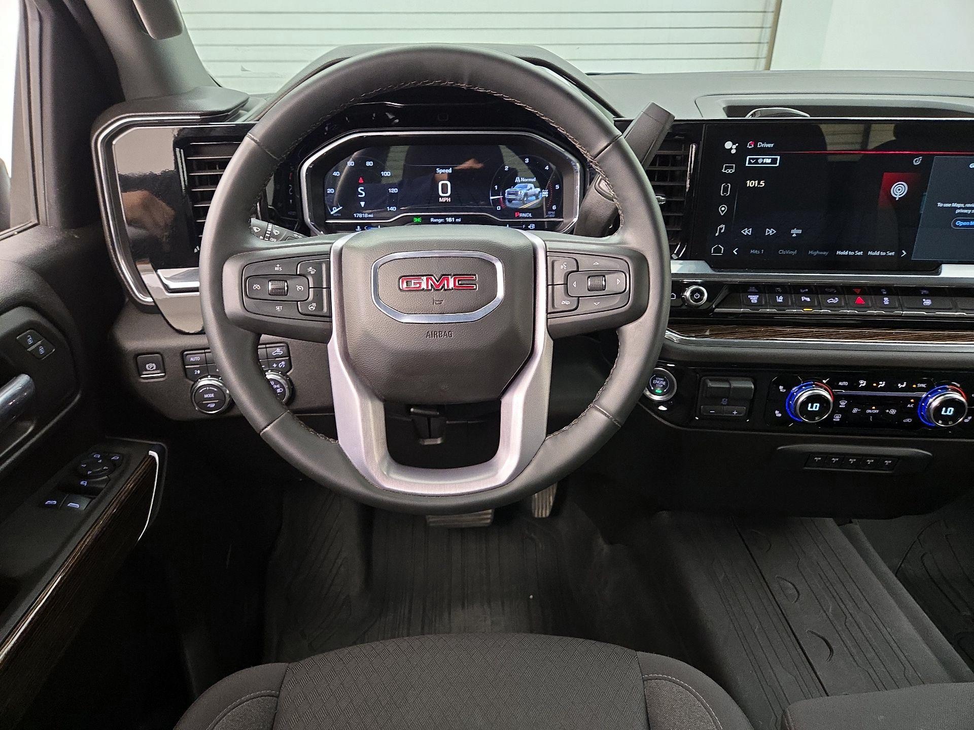 Thumbnail: 2025 GMC Sierra 3500 - 10