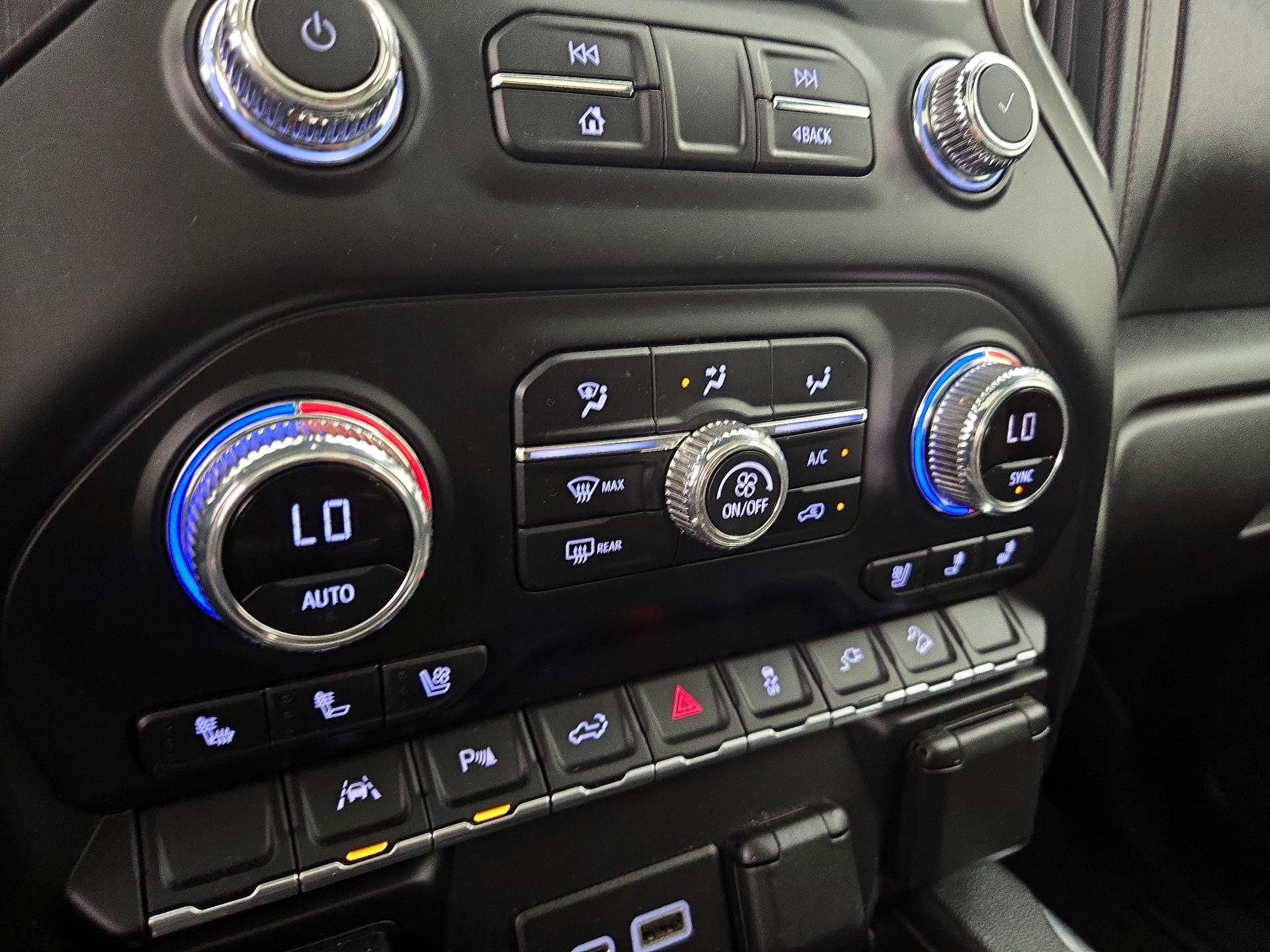 Thumbnail: 2022 GMC Sierra 1500 - 16