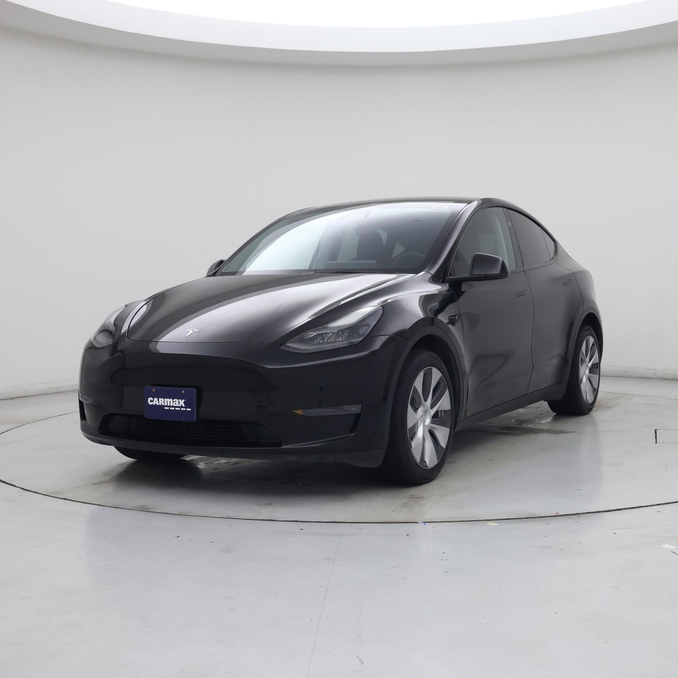 Thumbnail: 2024 Tesla Model Y - 4