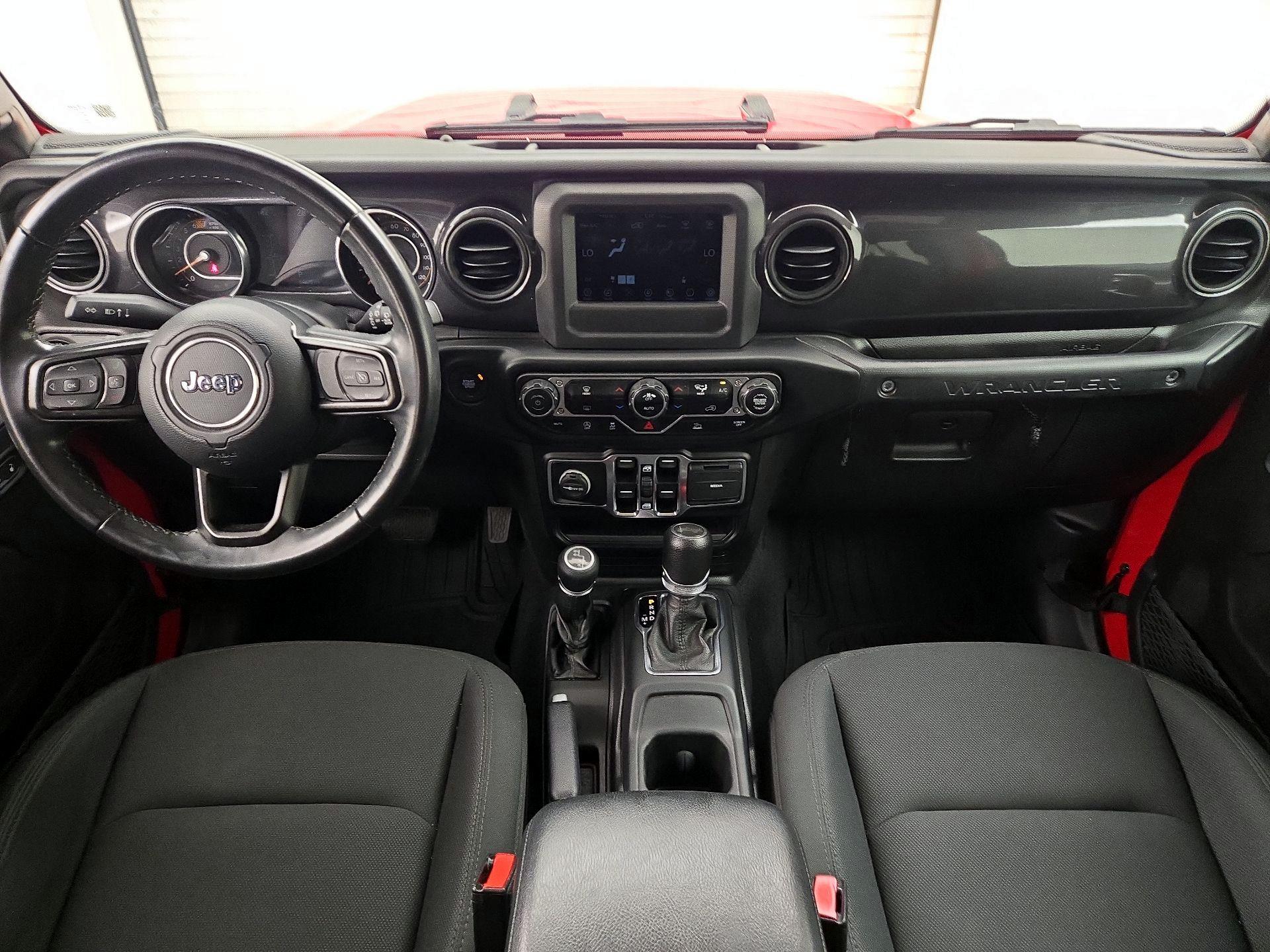 Thumbnail: 2021 Jeep Wrangler - 9