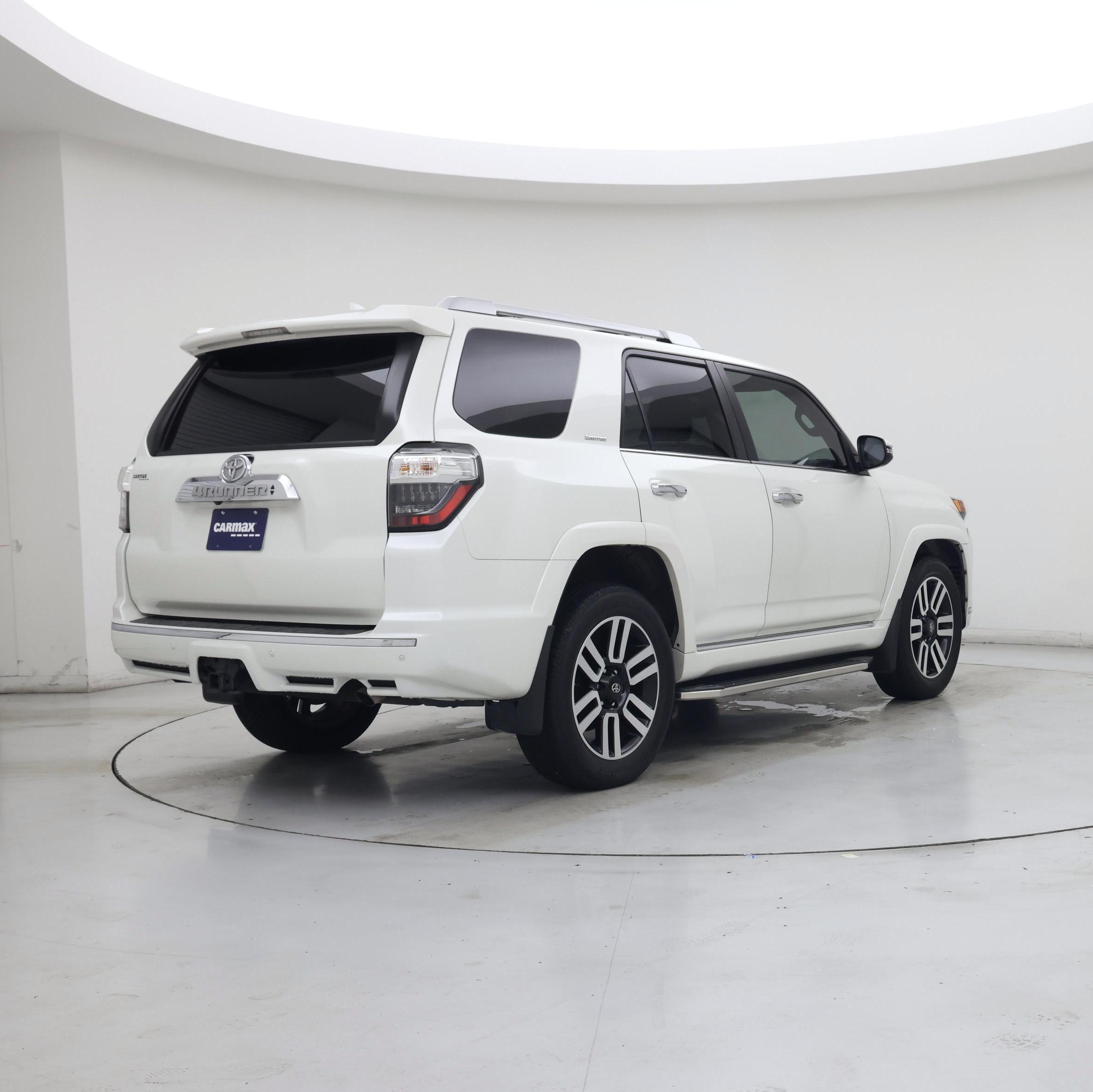 Thumbnail: 2021 Toyota 4Runner - 8