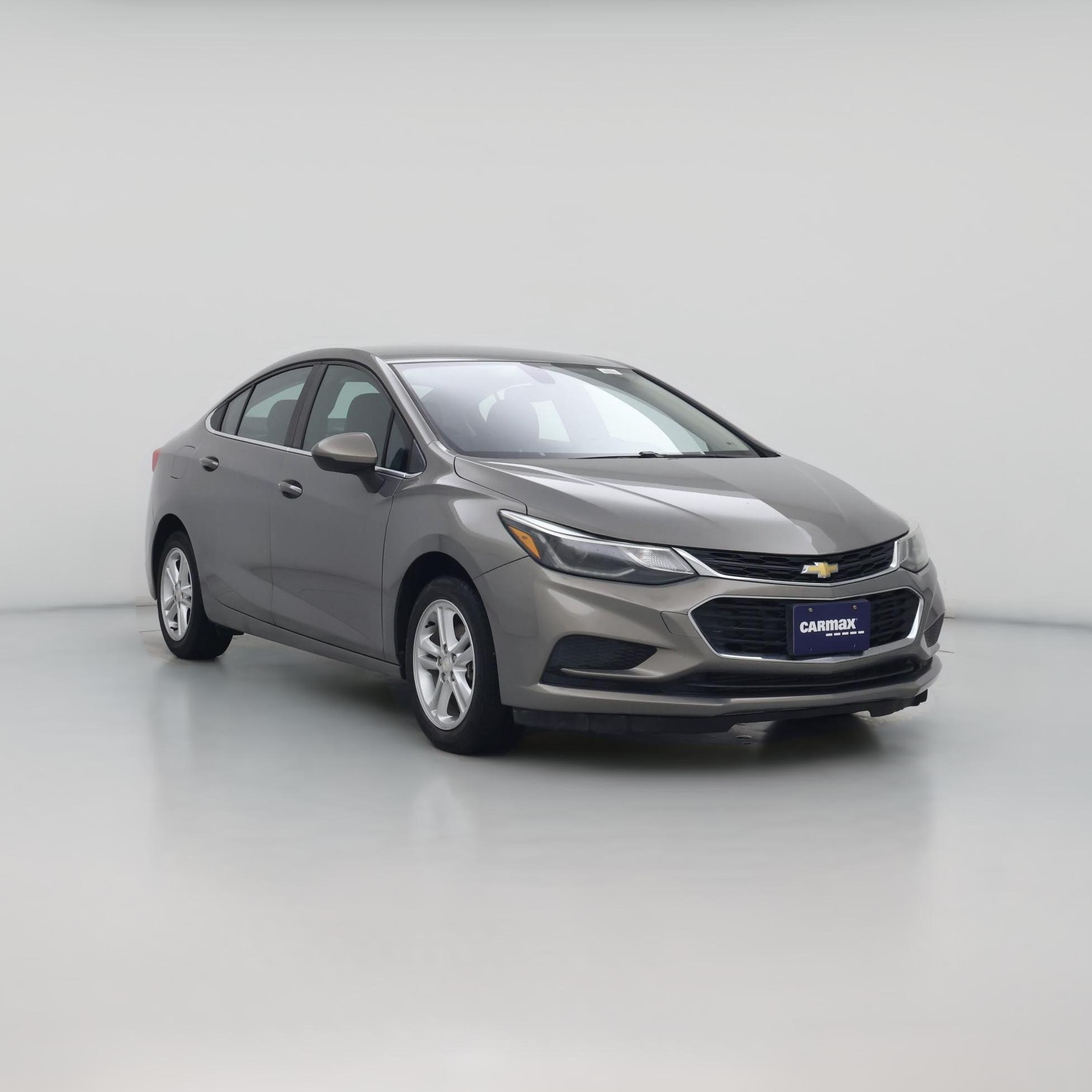 Thumbnail: 2017 Chevrolet Cruze - 1
