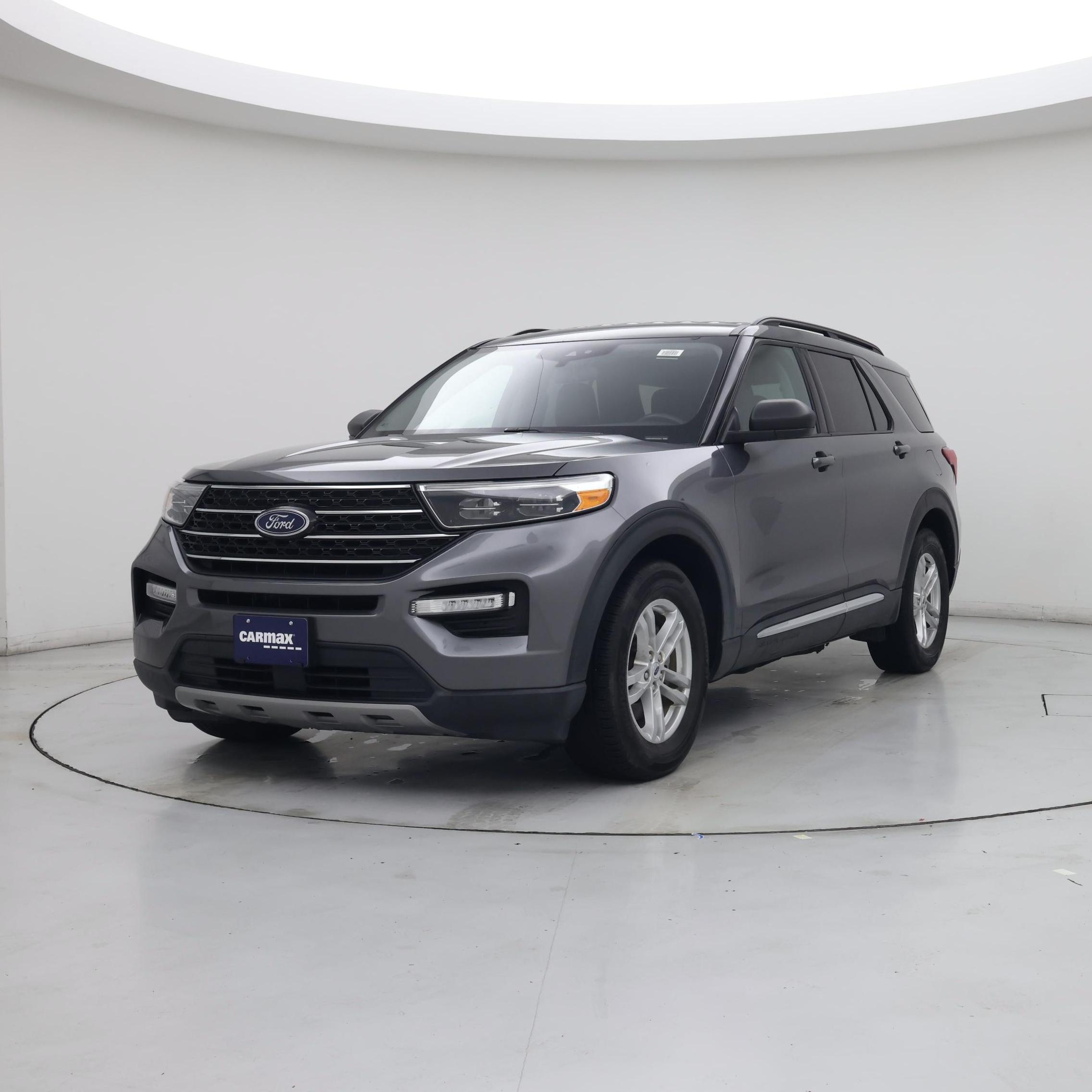 Thumbnail: 2022 Ford Explorer - 4