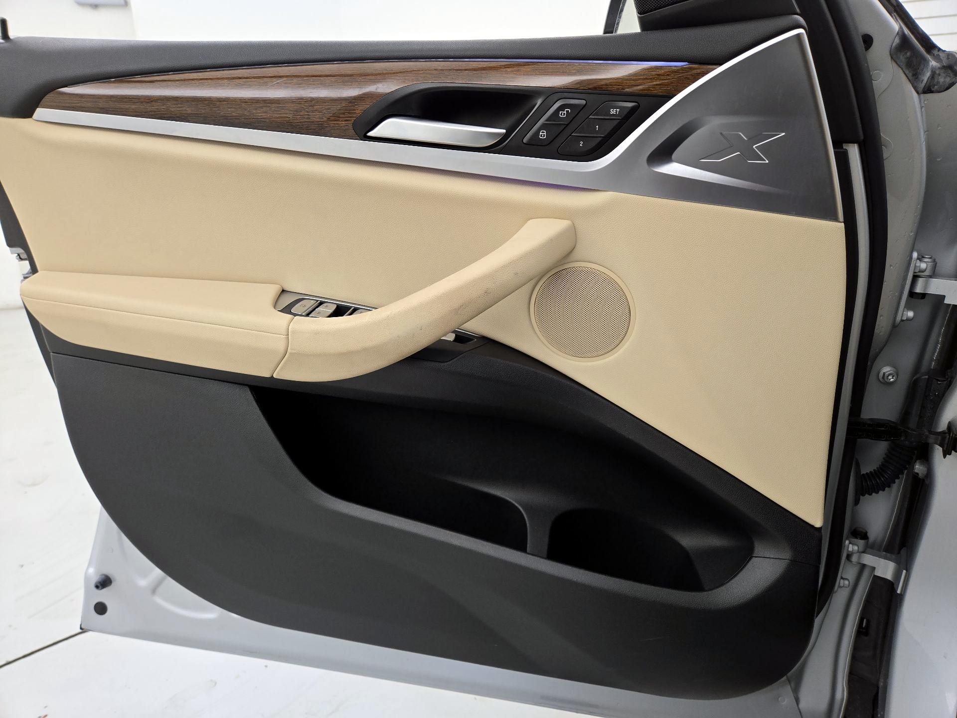 Thumbnail: 2021 BMW X3 - 12