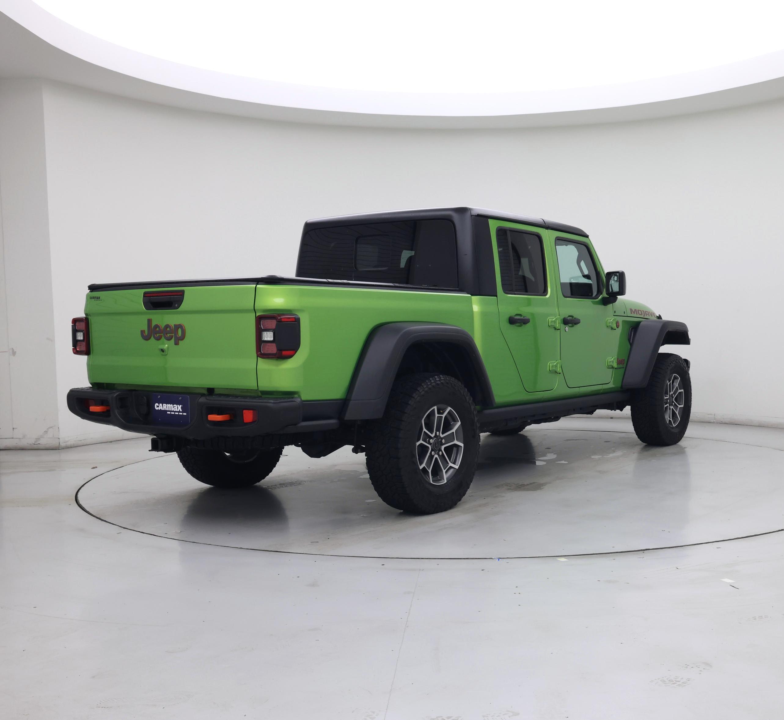 Thumbnail: 2025 Jeep Gladiator - 8