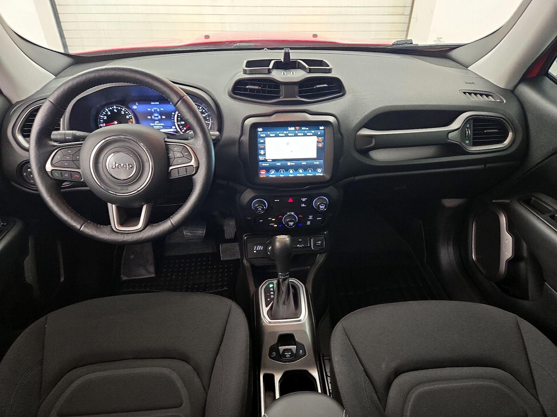 Thumbnail: 2022 Jeep Renegade - 9