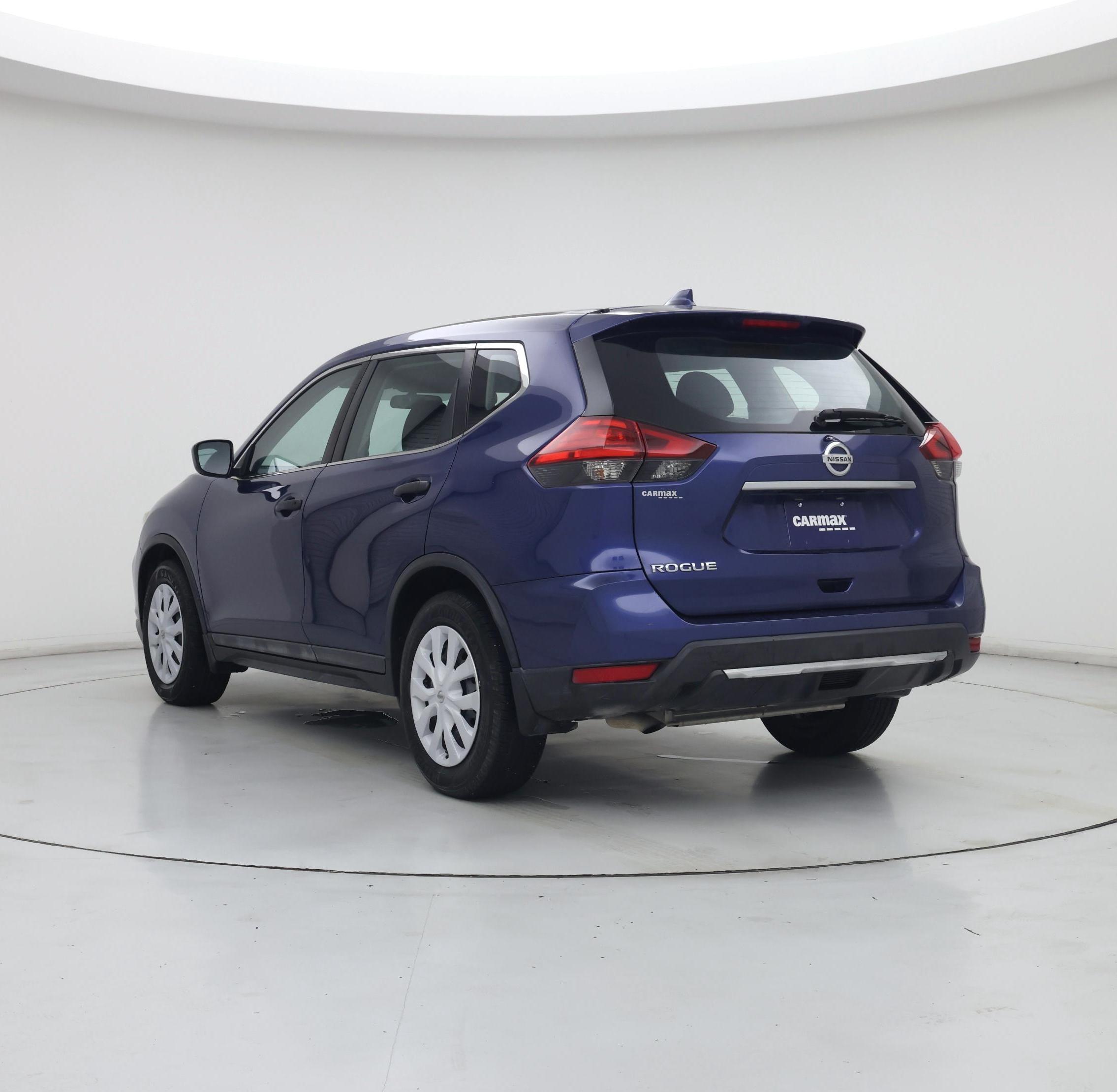 Thumbnail: 2017 Nissan Rogue - 2