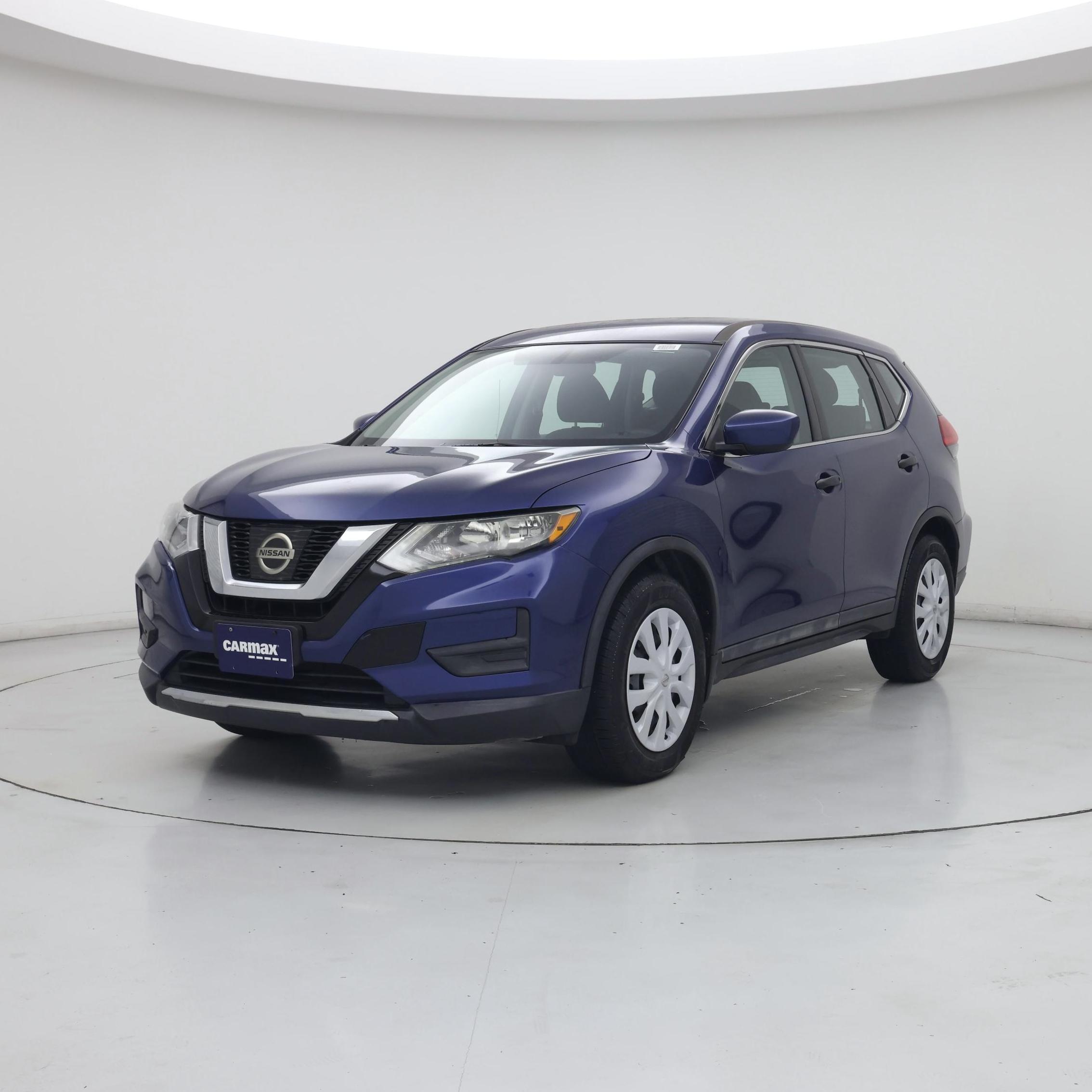 Thumbnail: 2017 Nissan Rogue - 4