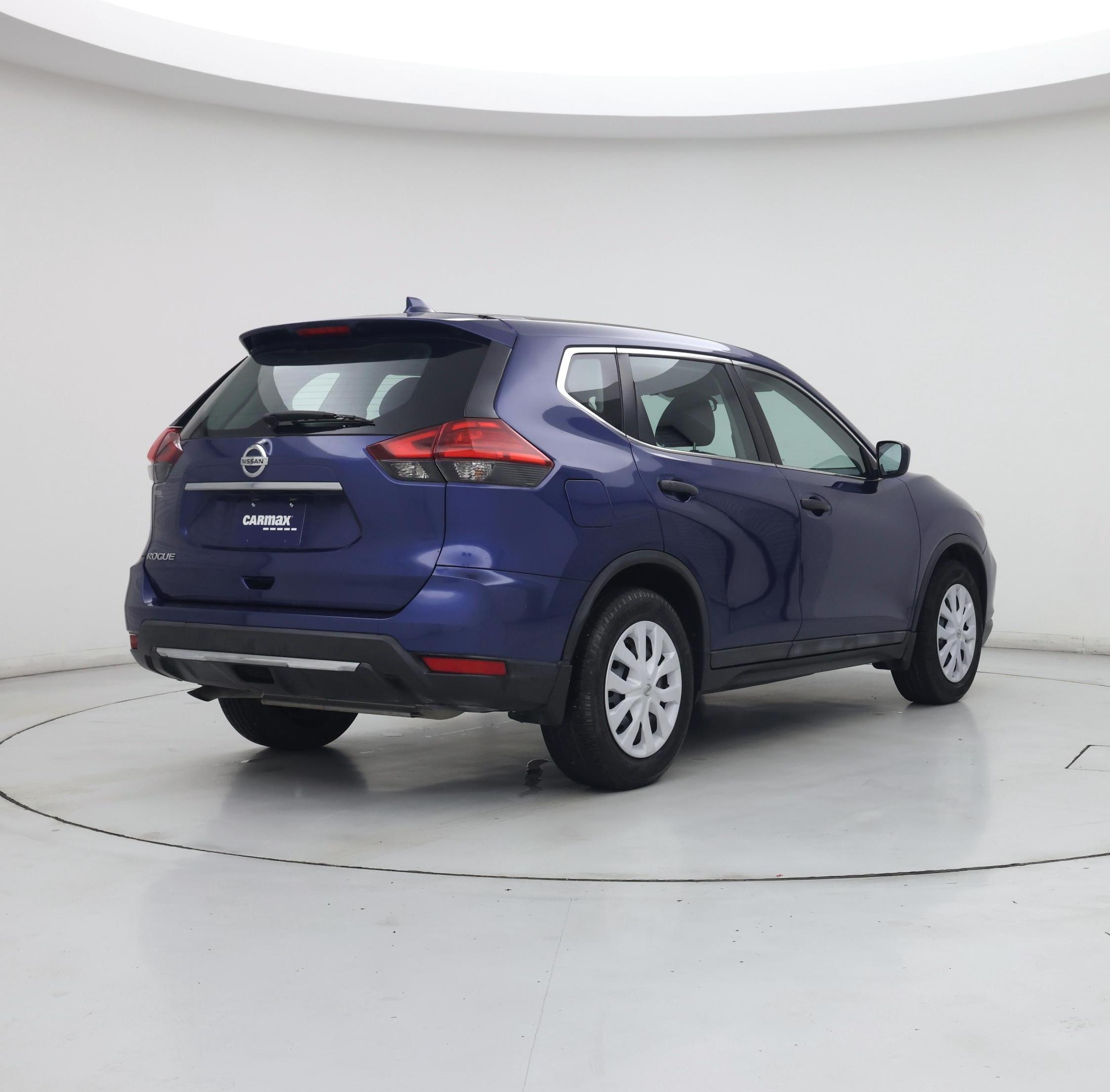 Thumbnail: 2017 Nissan Rogue - 8