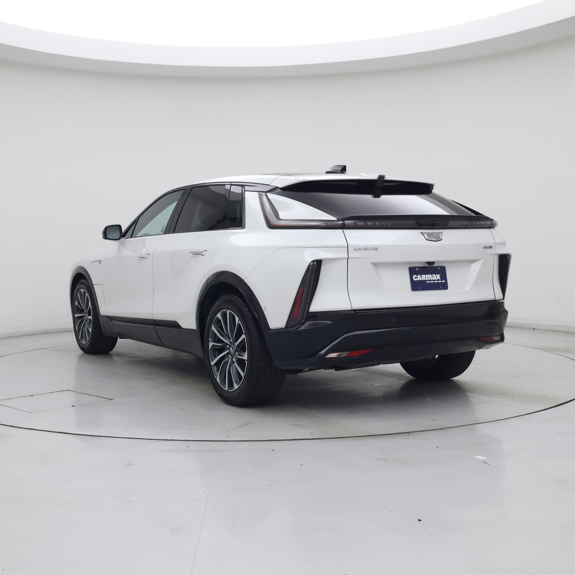 Thumbnail: 2024 Cadillac Lyriq - 2