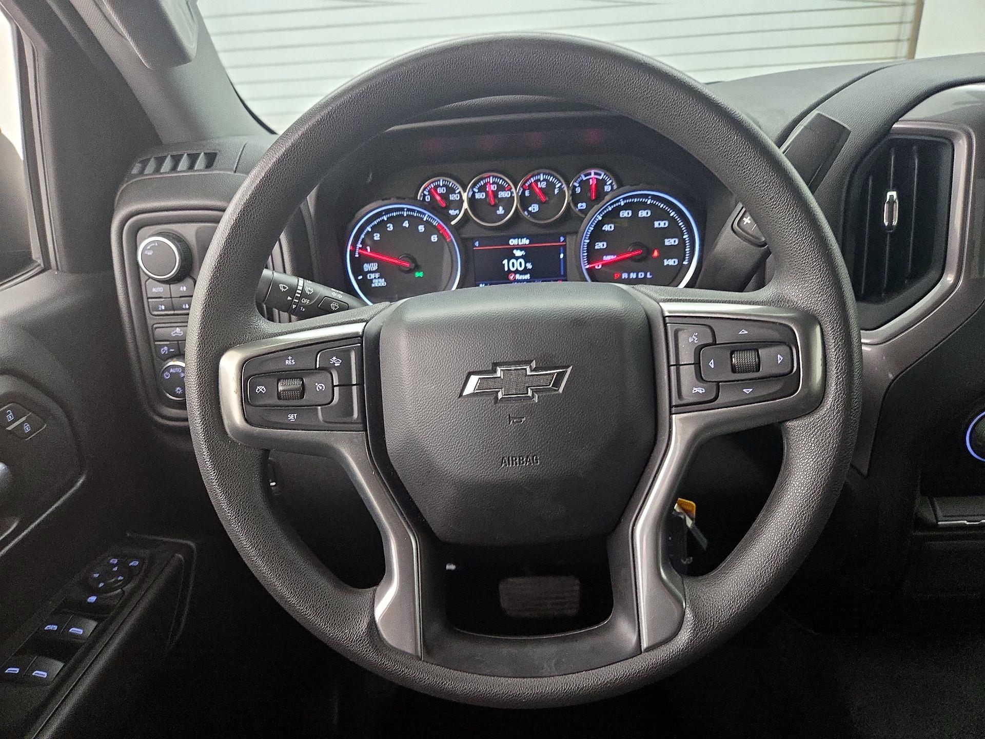 Thumbnail: 2022 Chevrolet Silverado 1500 - 10