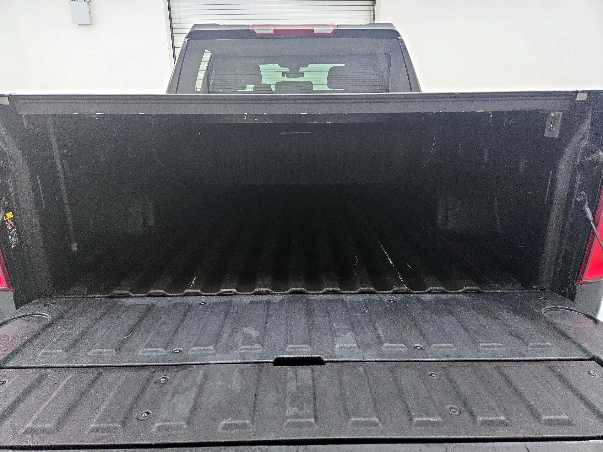 Thumbnail: 2022 Chevrolet Silverado 1500 - 20