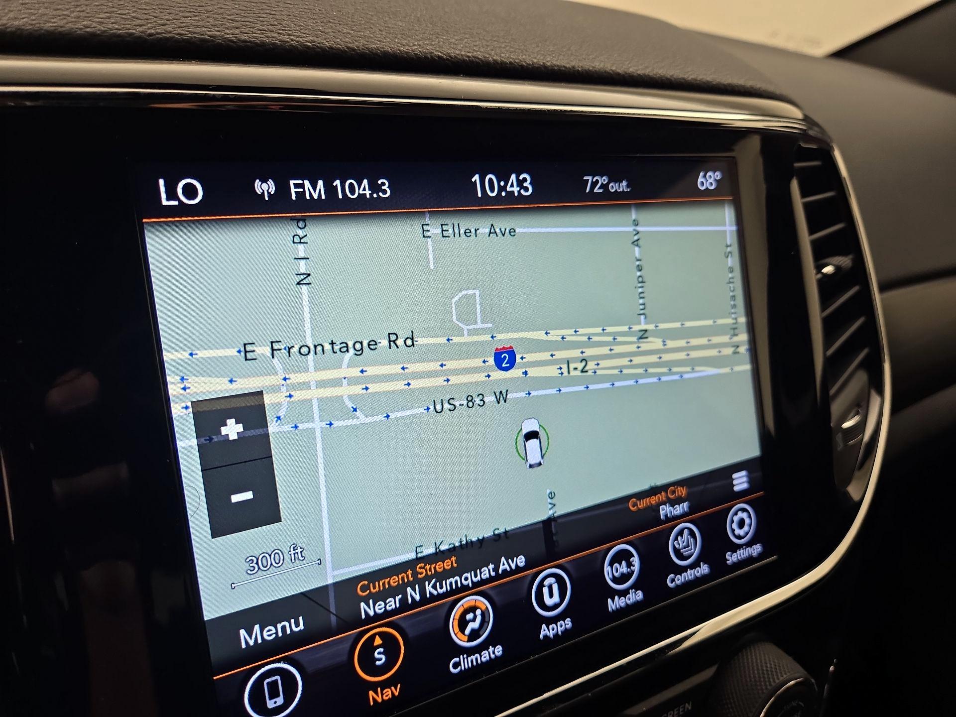 Thumbnail: 2021 Jeep Grand Cherokee - 12