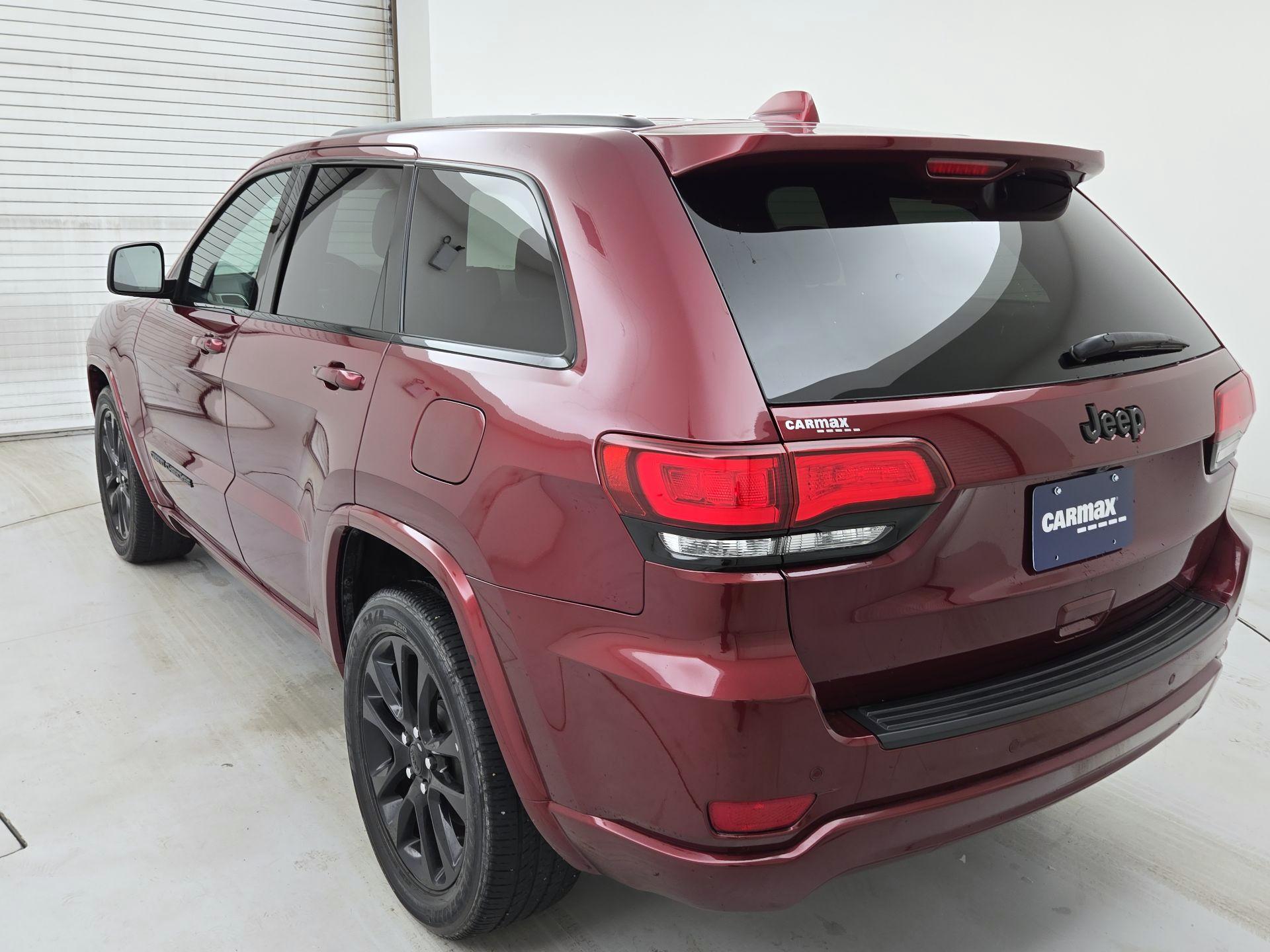 Thumbnail: 2021 Jeep Grand Cherokee - 7