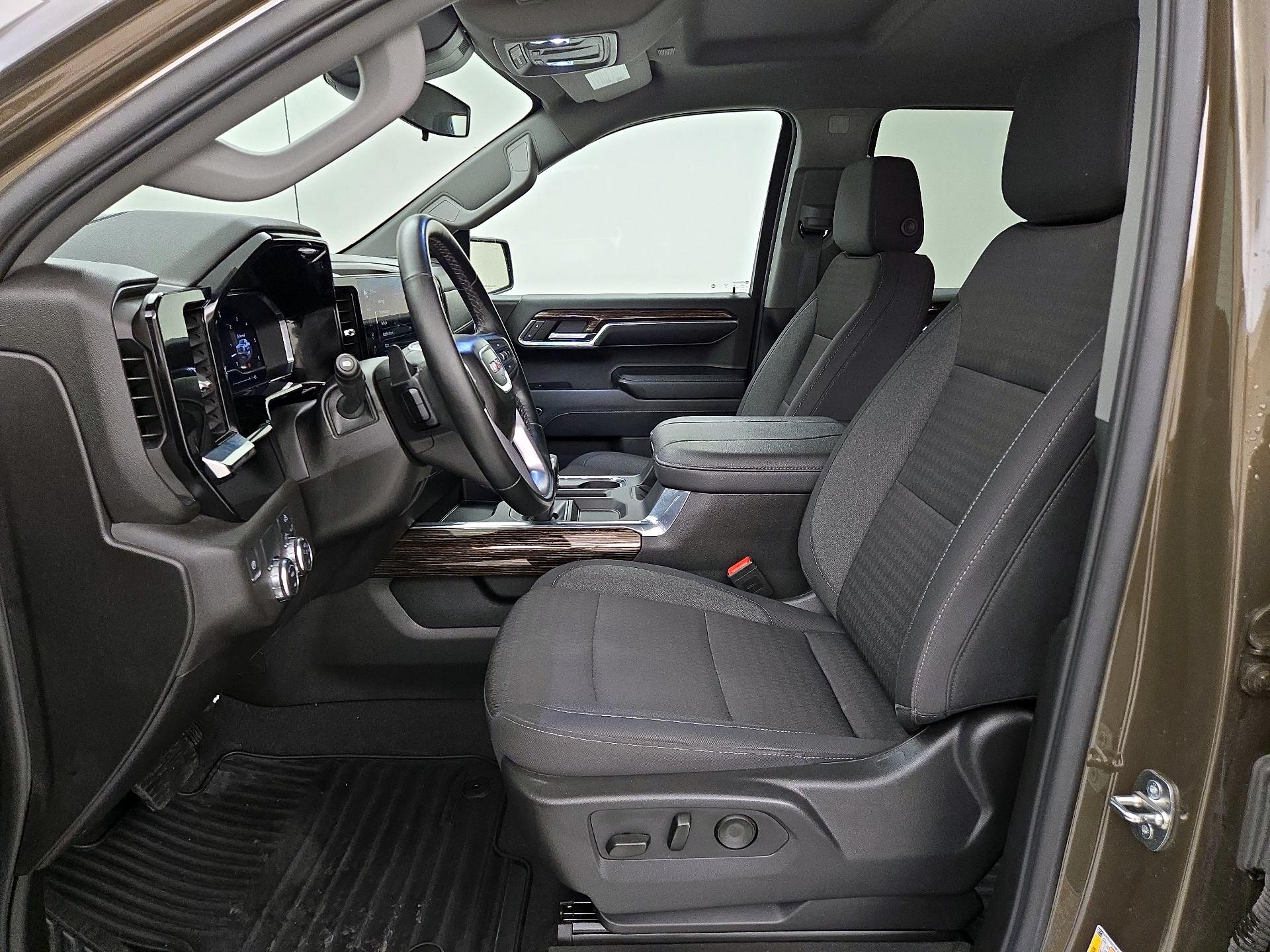 Thumbnail: 2024 GMC Sierra 1500 - 9
