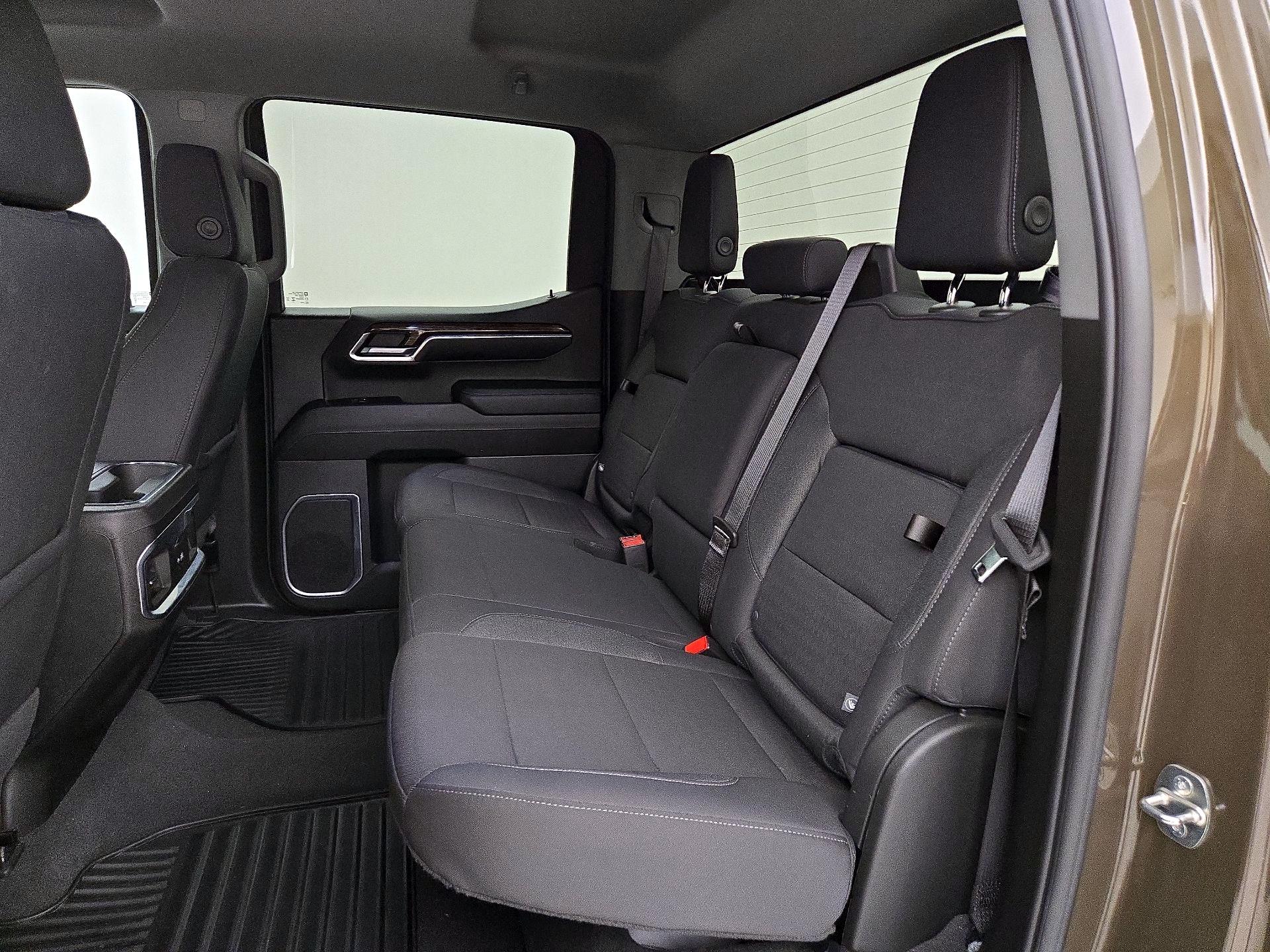 Thumbnail: 2024 GMC Sierra 1500 - 17