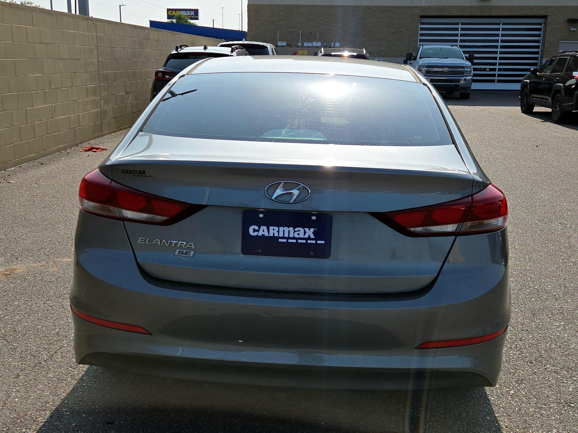 Thumbnail: 2018 Hyundai Elantra - 6