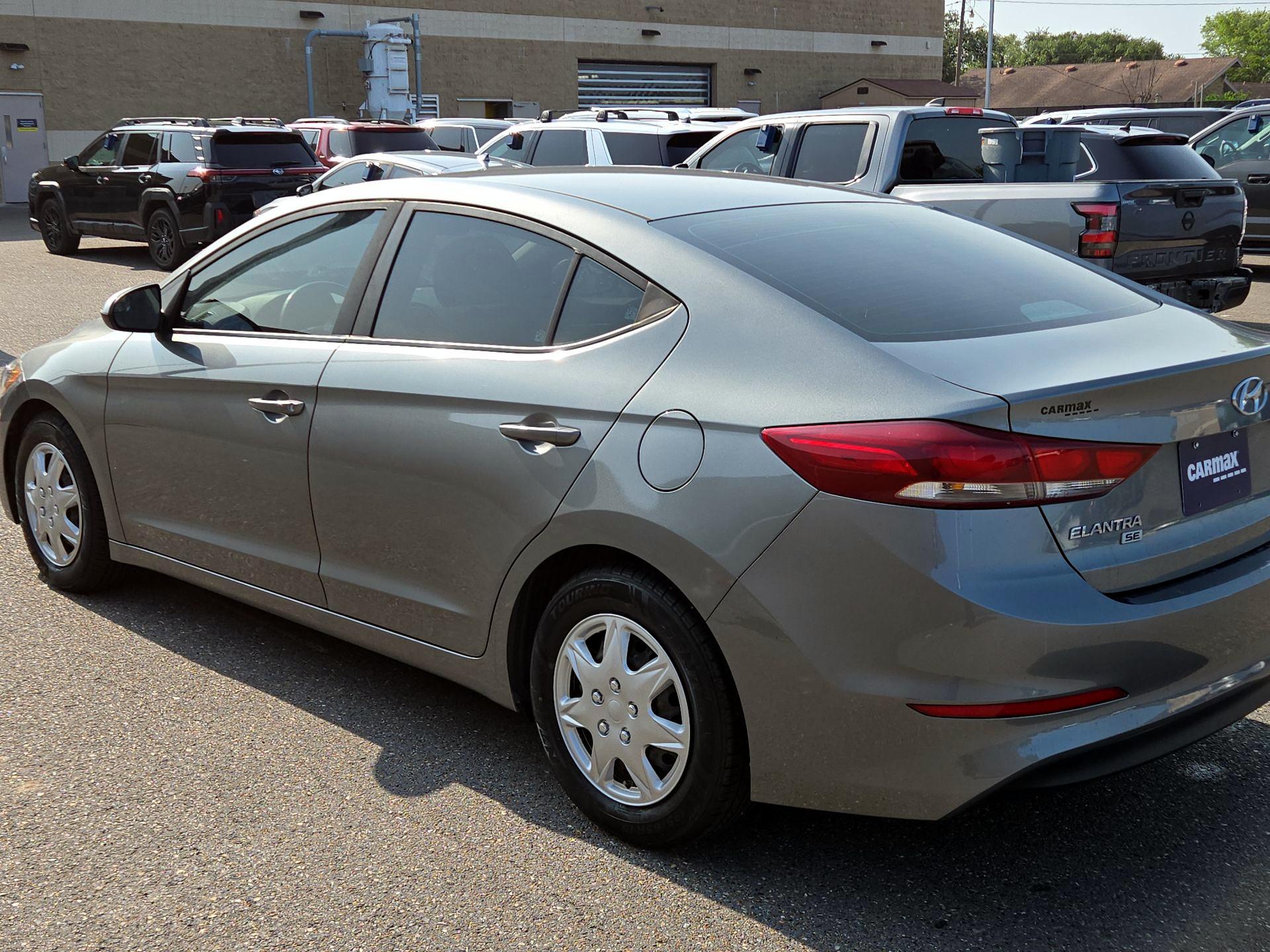 Thumbnail: 2018 Hyundai Elantra - 7