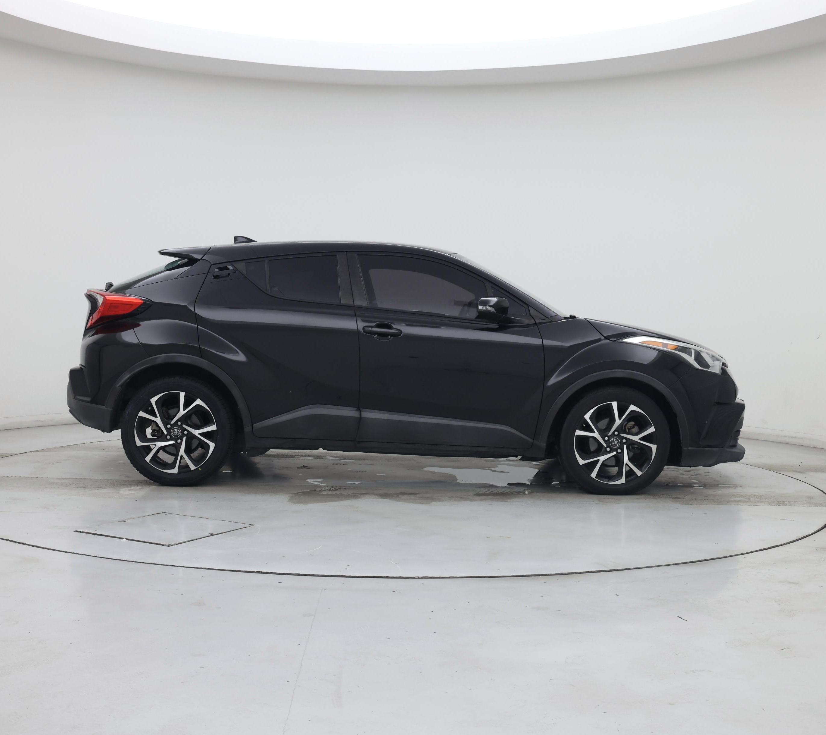 Thumbnail: 2018 Toyota C-HR - 7