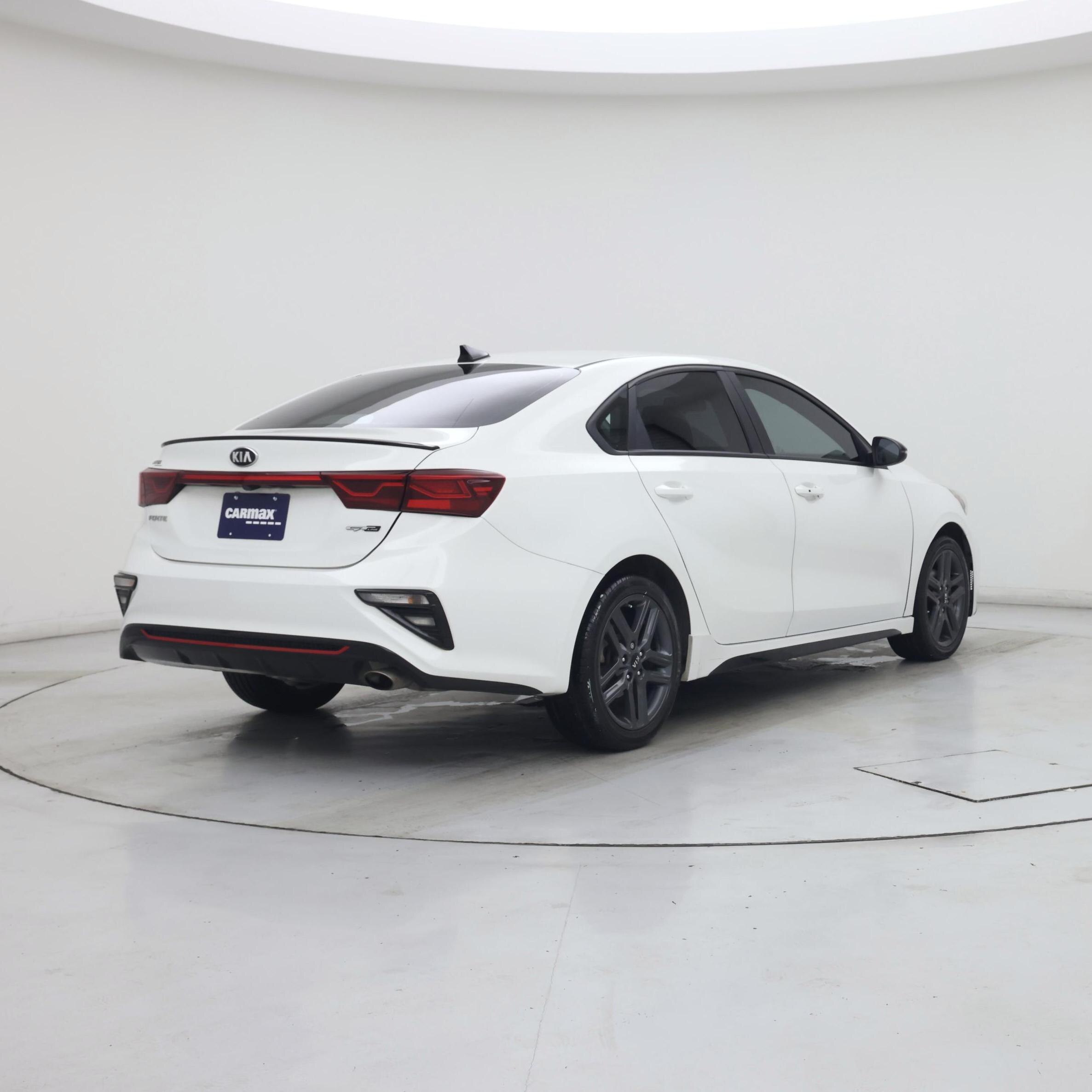 Thumbnail: 2021 Kia Forte - 8