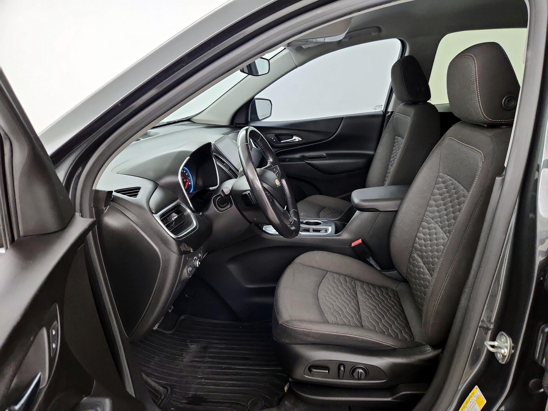 Thumbnail: 2020 Chevrolet Equinox - 11