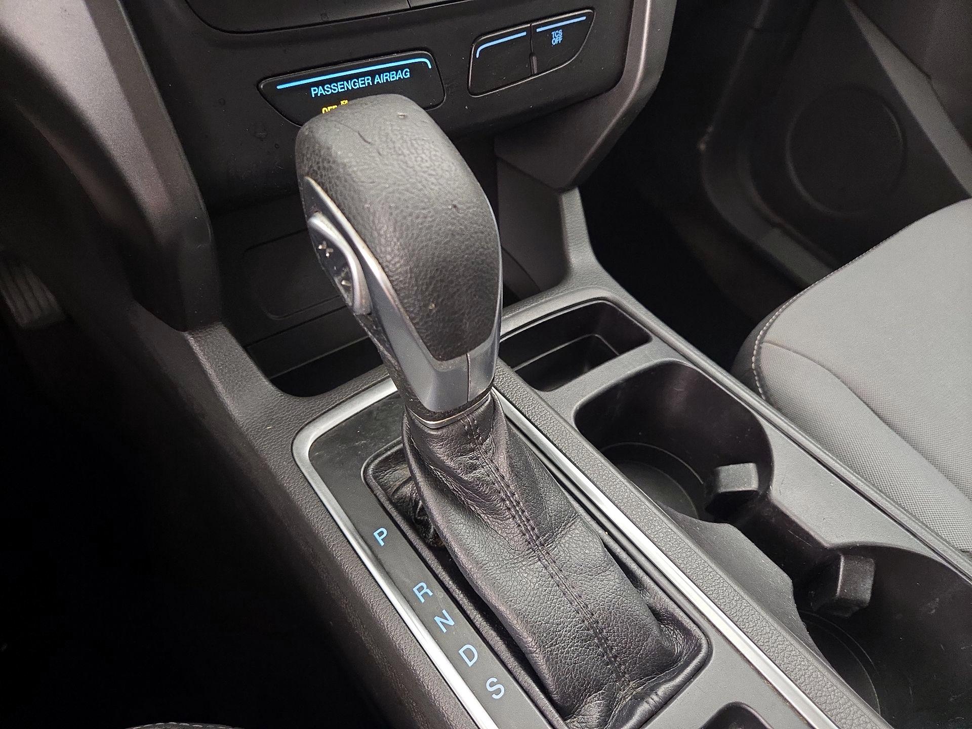 Thumbnail: 2017 Ford Escape - 17