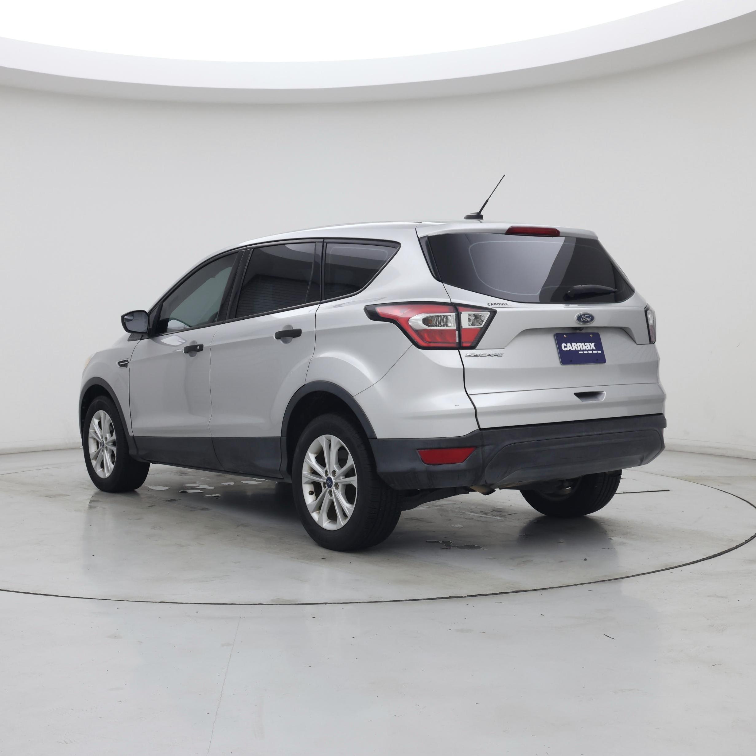 Thumbnail: 2017 Ford Escape - 2