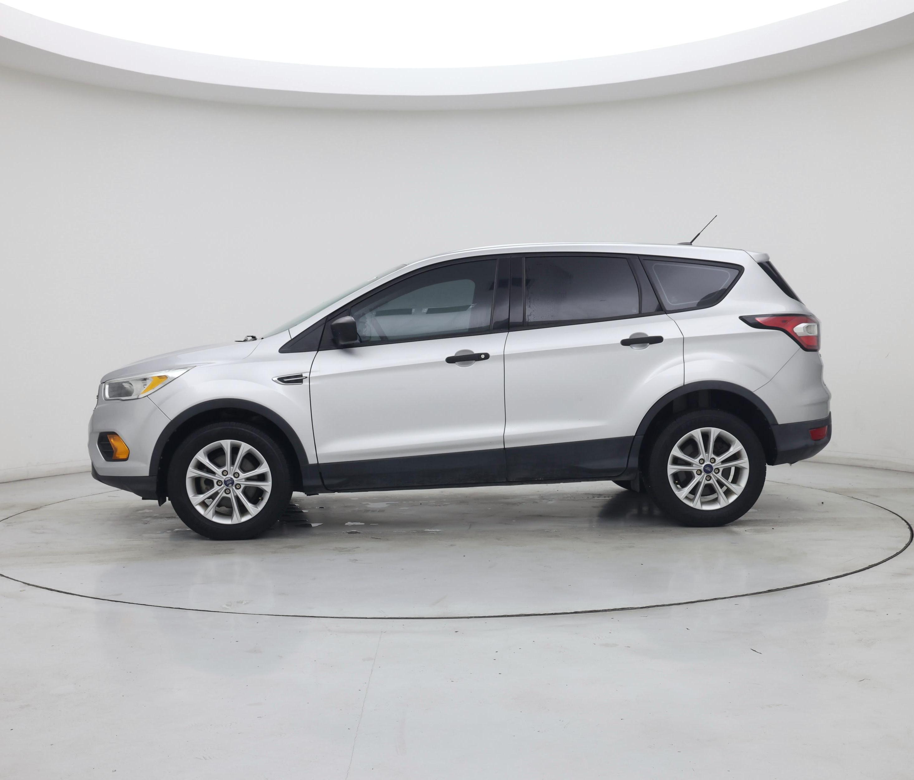 Thumbnail: 2017 Ford Escape - 3