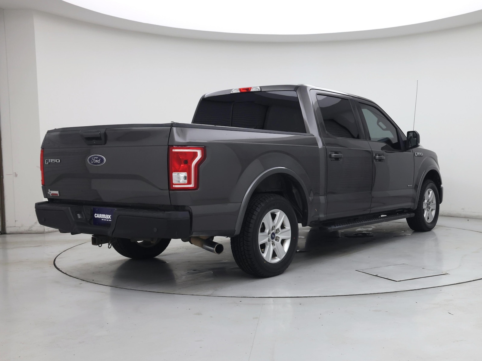 2017 Ford F-150 XLT - Photo 9