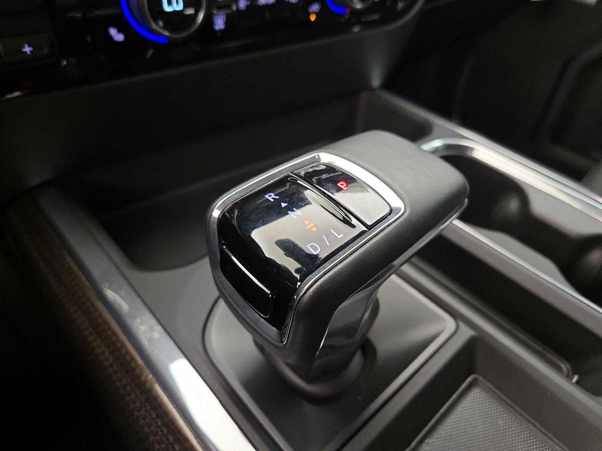 Thumbnail: 2025 Chevrolet Silverado 1500 - 17