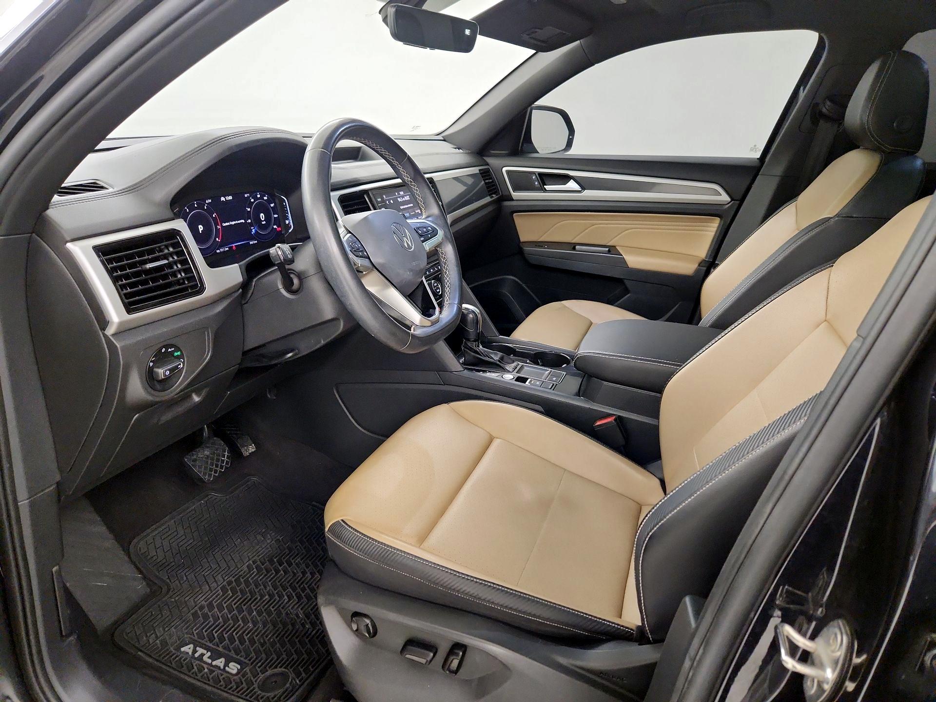 Thumbnail: 2022 Volkswagen Atlas - 11