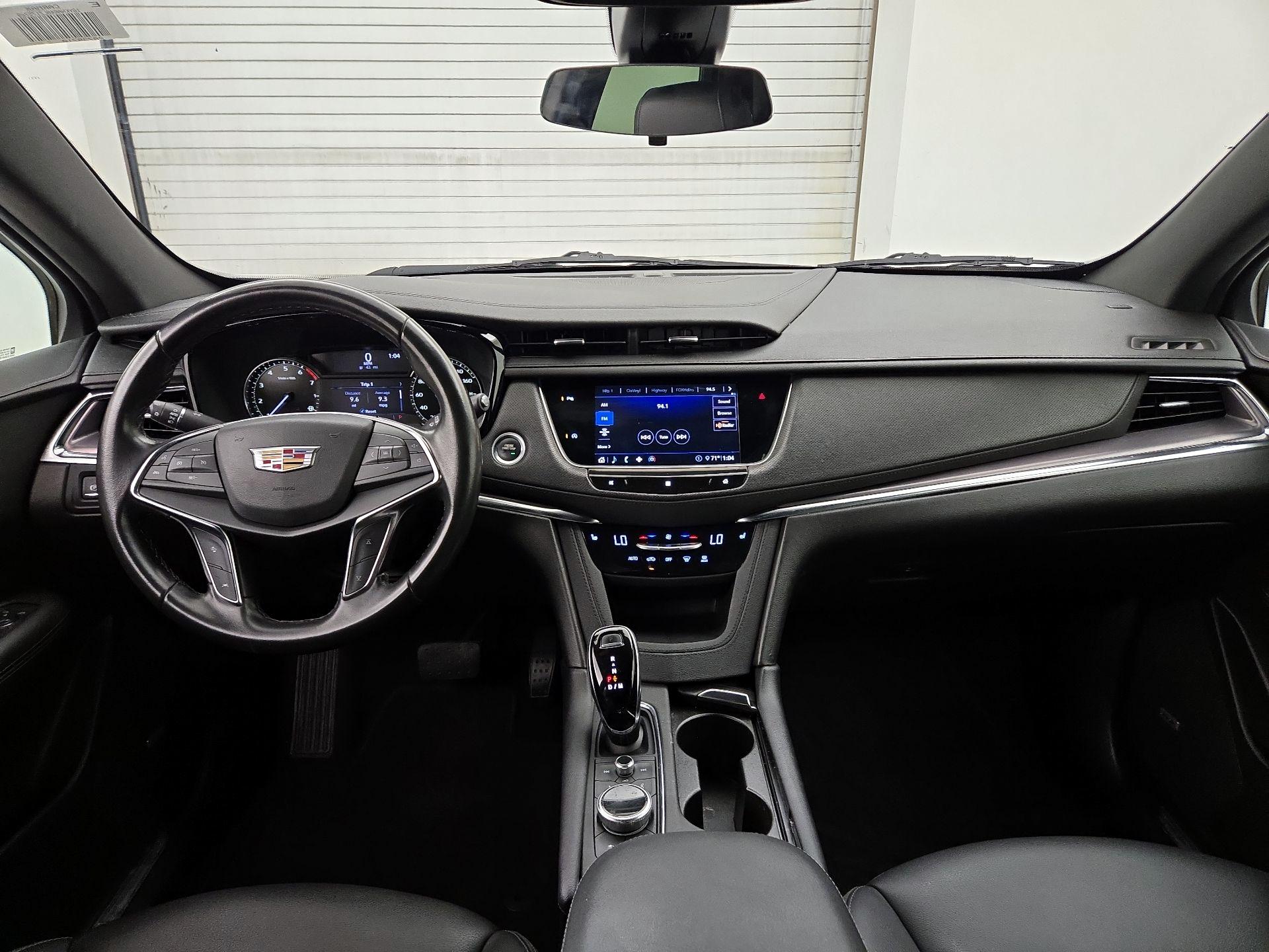 Thumbnail: 2020 Cadillac XT5 - 9