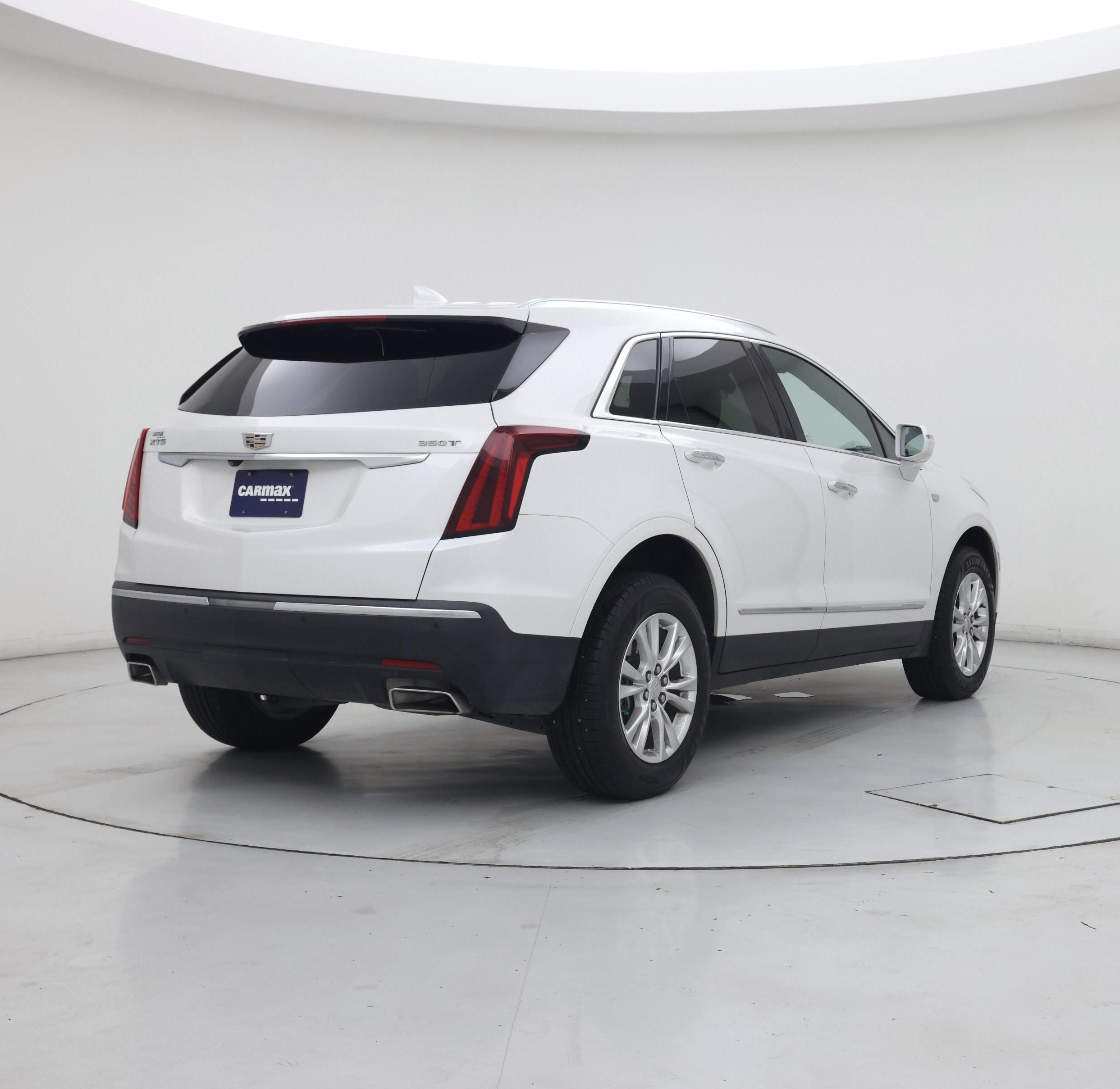 Thumbnail: 2020 Cadillac XT5 - 8