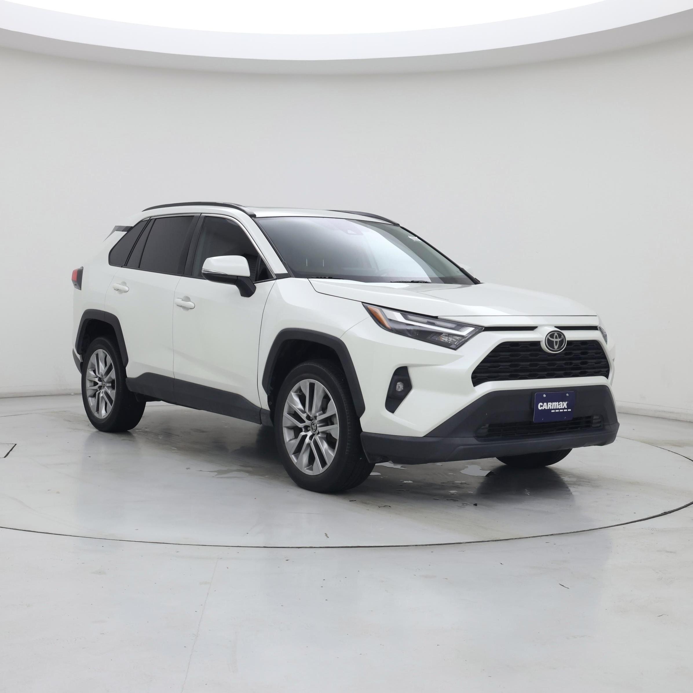 White 2022 Toyota RAV4 SUV / Crossover Front-Wheel Drive Automatic